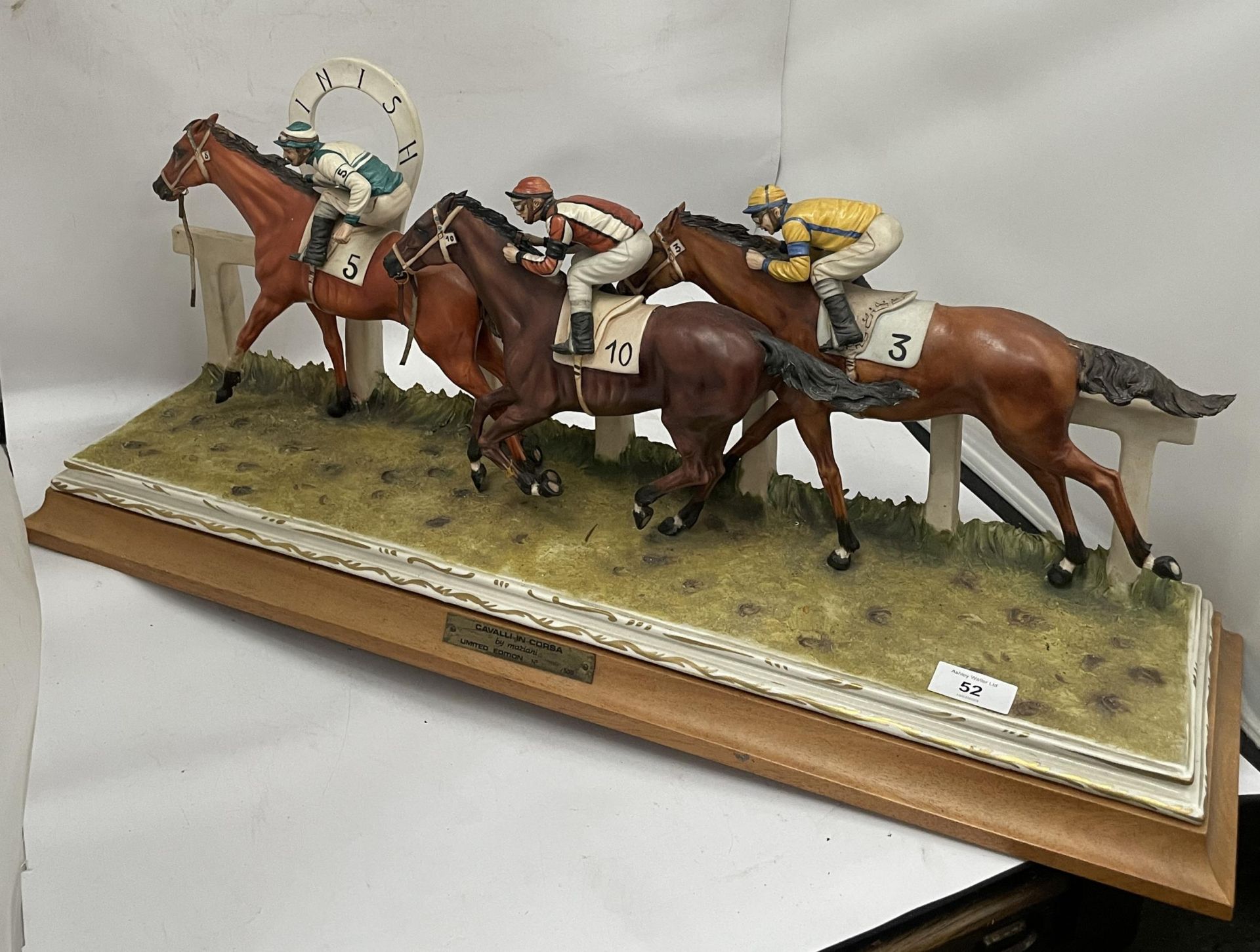 A LARGE LIMITED EDITION CAPODIMONTE CAVALLI IN CORSA HORSE RACING TABLEAU FIGURE BY MAZIANI,