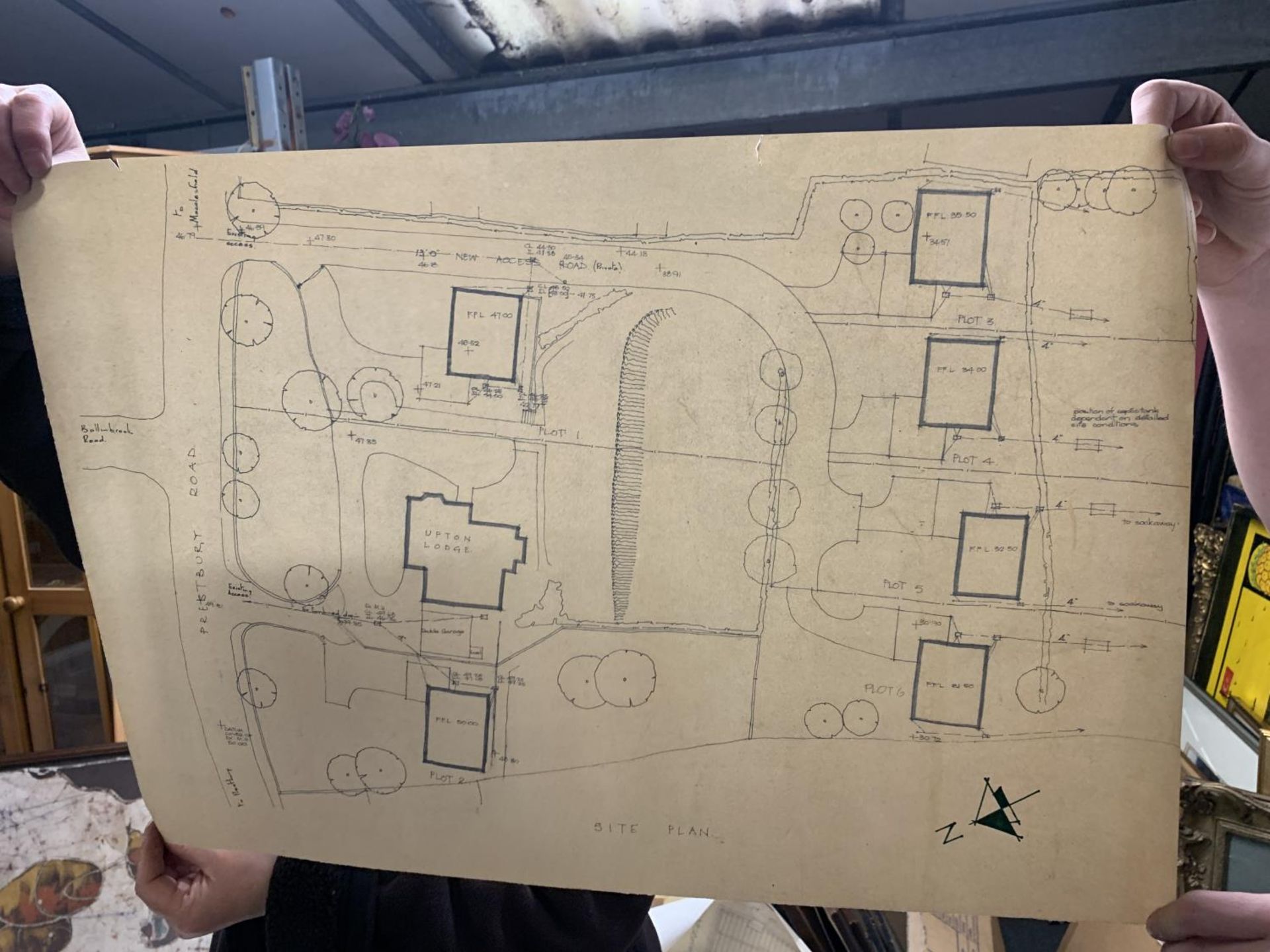 A MID CHESHIRE DEVELOPMENT CO. PROPOSED RESIDENTIAL DEVELOPMENT AT UPTON LODGE, PRESTBURY ROAD, - Bild 5 aus 6