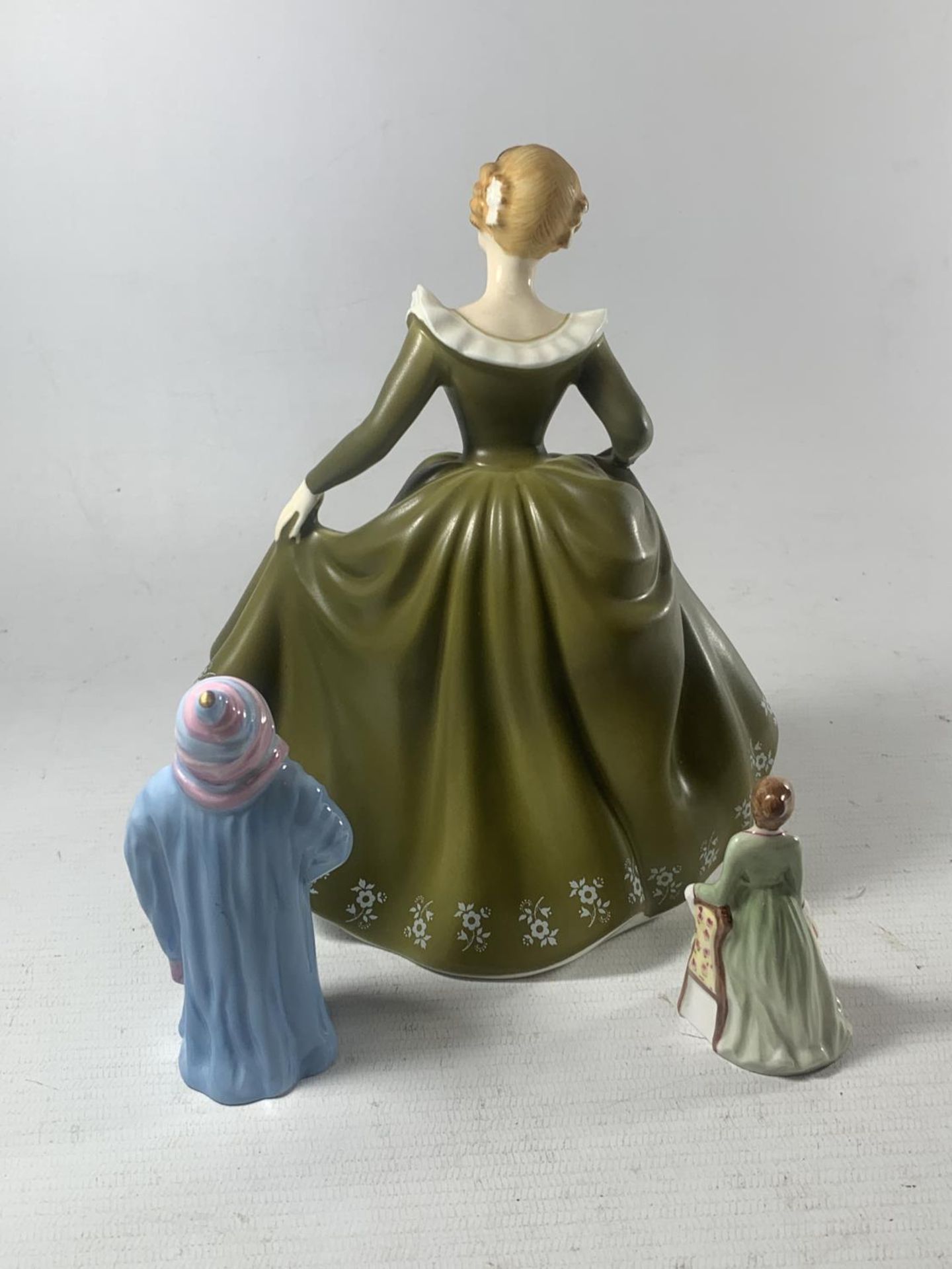 THREE FIGURES TO INCLUDE A ROYAL DOULTON GERALDINE, A V PEERS EVA AND TODDIE - Image 4 of 5