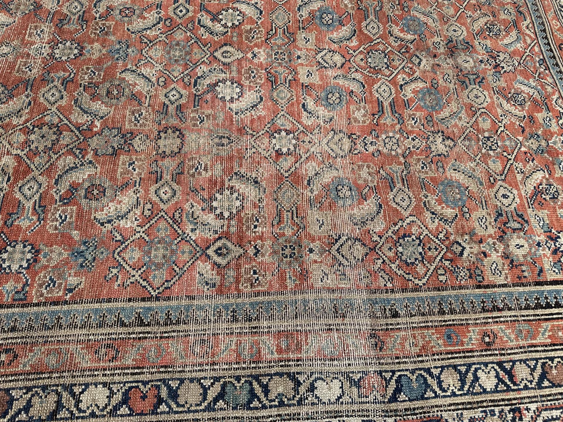 AN ANTIQUE, BELIEVED PERSIAN RUG 211 CM X 189 CM - Image 6 of 11