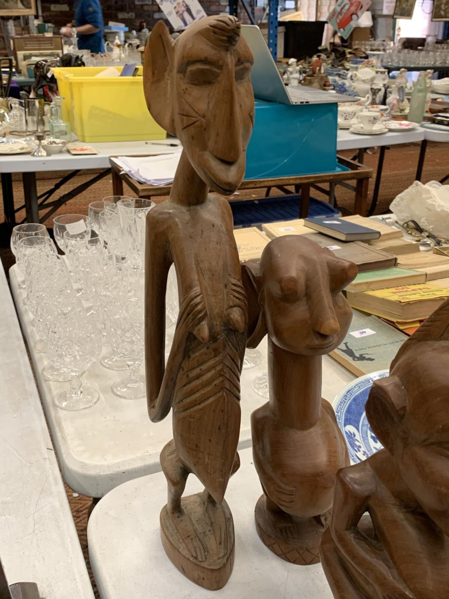 SEVERAL AFRICAN HAND SCULPTURED FIGURES - Image 2 of 5