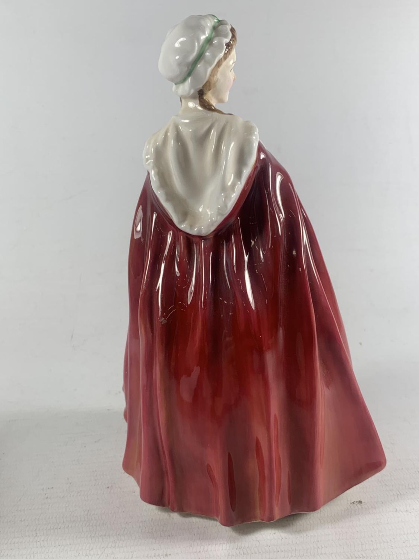 A ROYAL DOULTON FIGURE BESS HN 2002 - Image 2 of 4