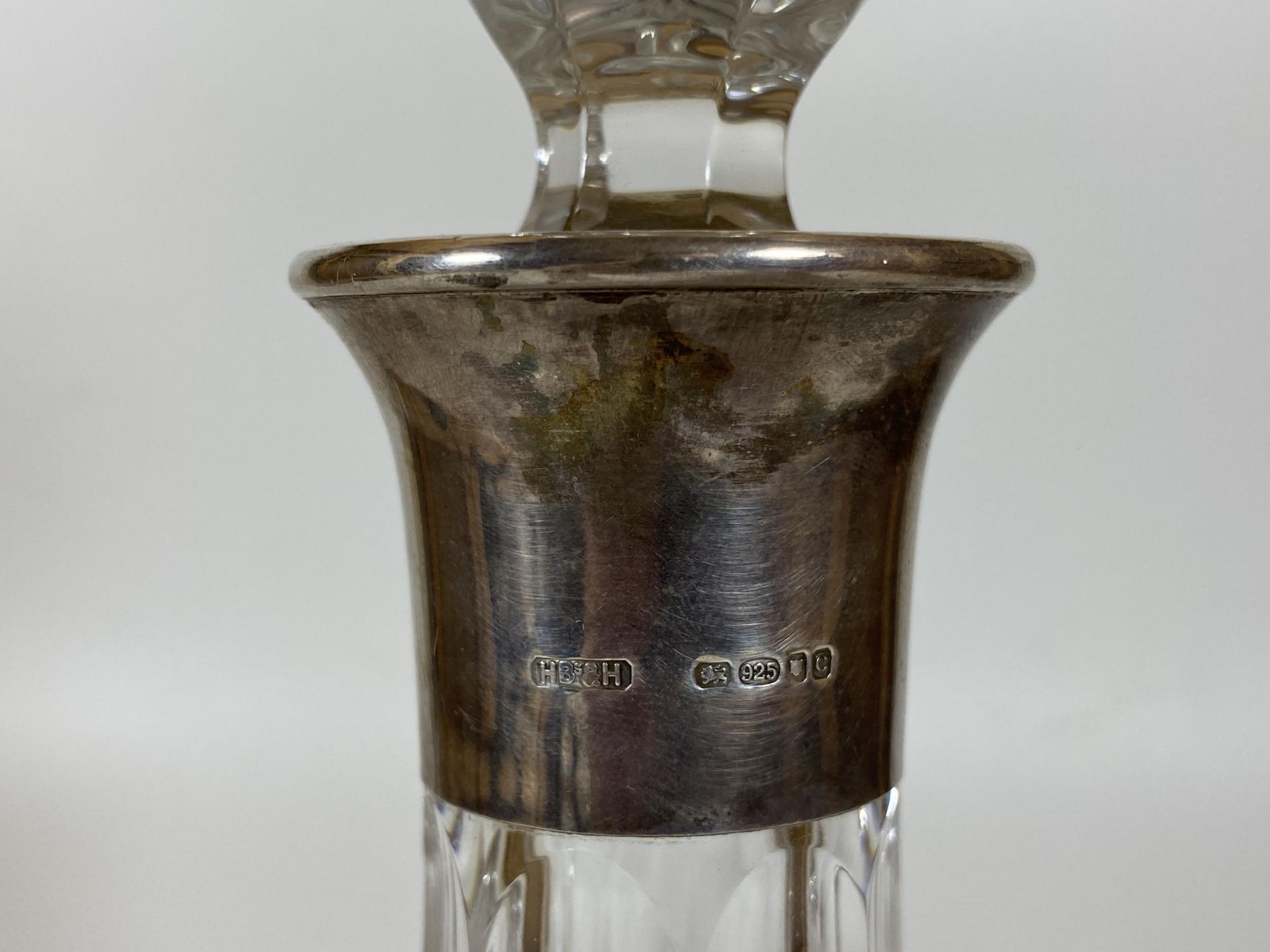 A CUT GLASS SHIPS DECANTER WITH HALLMARKED SILVER COLLAR, HALLMARKS FOR LONDON, 2002, MAKERS - Image 2 of 3