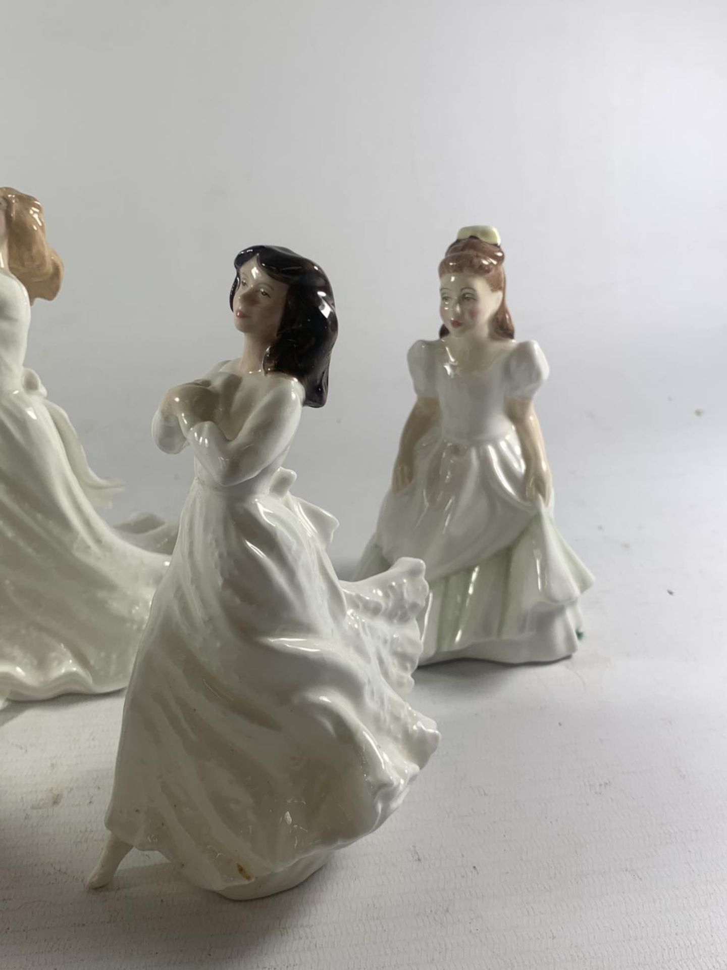 FIVE ROYAL DOULTON FIGURE ONE A/F - Image 3 of 7
