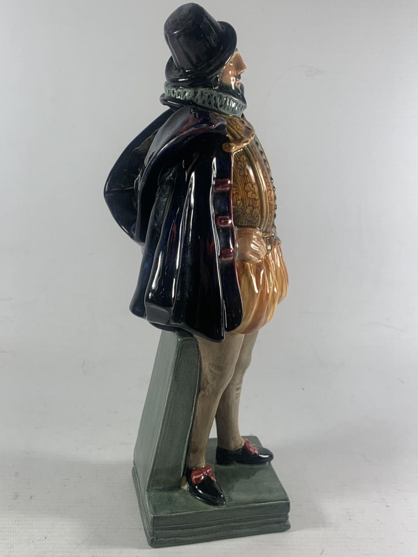 A ROYAL DOULTON FIGURE SIR WALTER RALEIGH HN2015 - Image 3 of 4