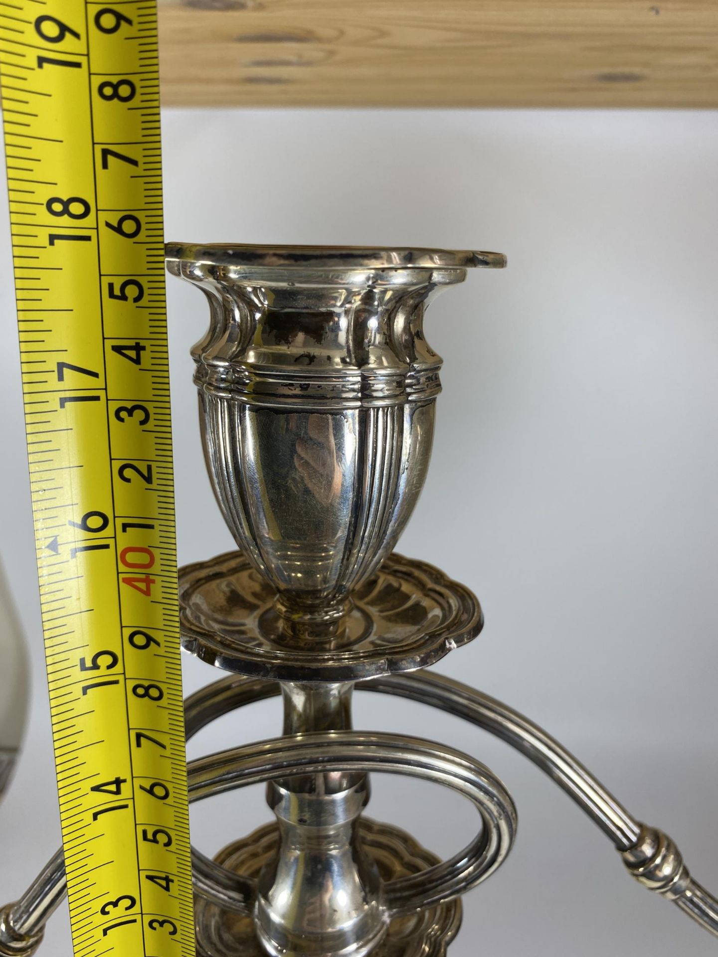 A LARGE GEORGE V SOLID SILVER THREE BRANCH CANDLEABRA, HALLMARKS FOR BIRMINGHAM, 1926, MAKER - Image 10 of 11
