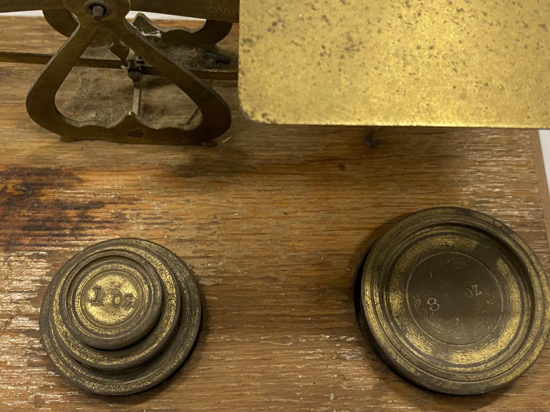 A SET OF WOOD AND BRASS LETTER SCALES WITH WEIGHTS - Image 3 of 4