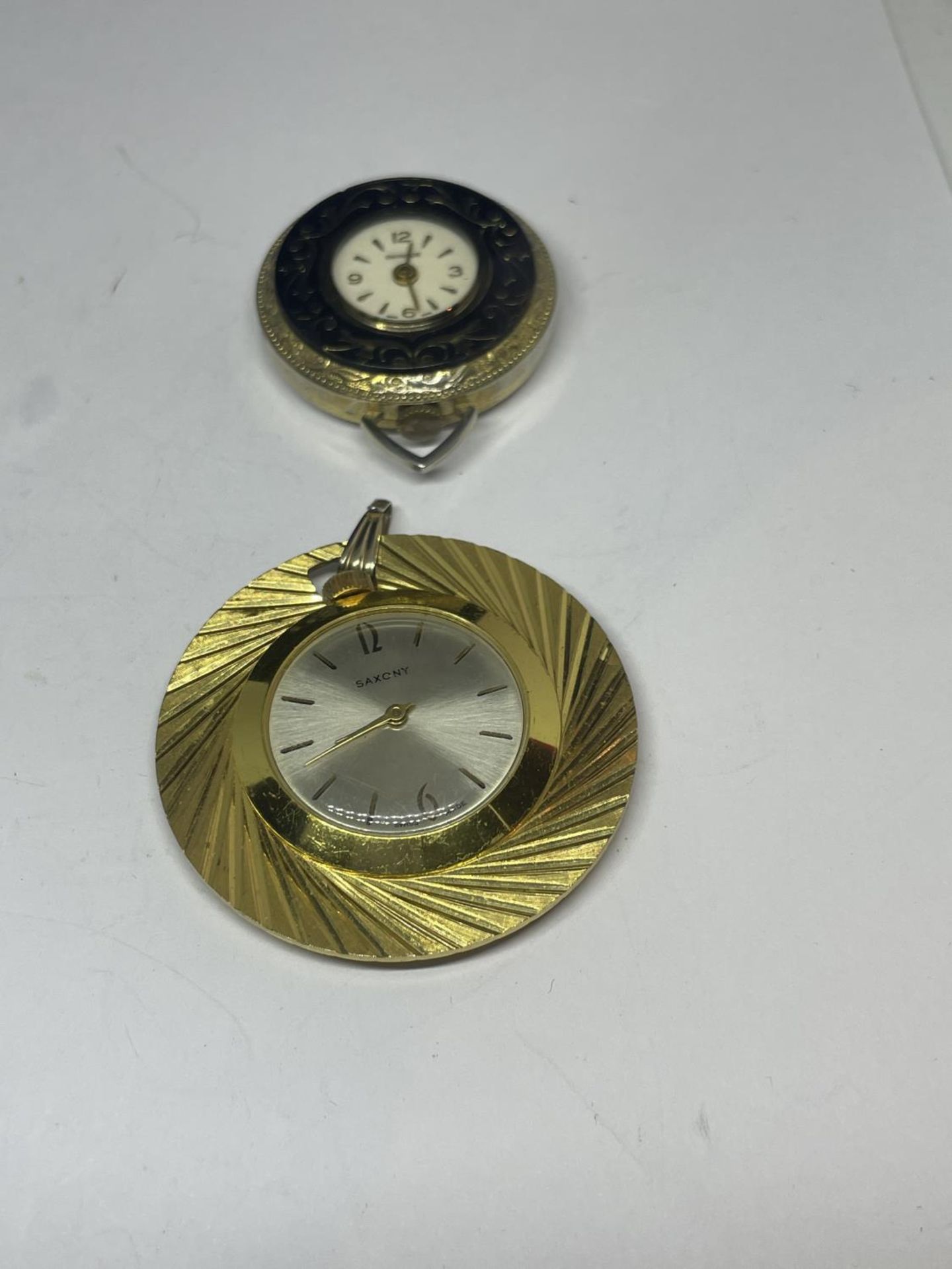 FOUR VARIOUS POCKET AND PENDANT WATCHES TWO SEKONDA SEEN WORKING BUT NO WARRANTY - Image 4 of 5