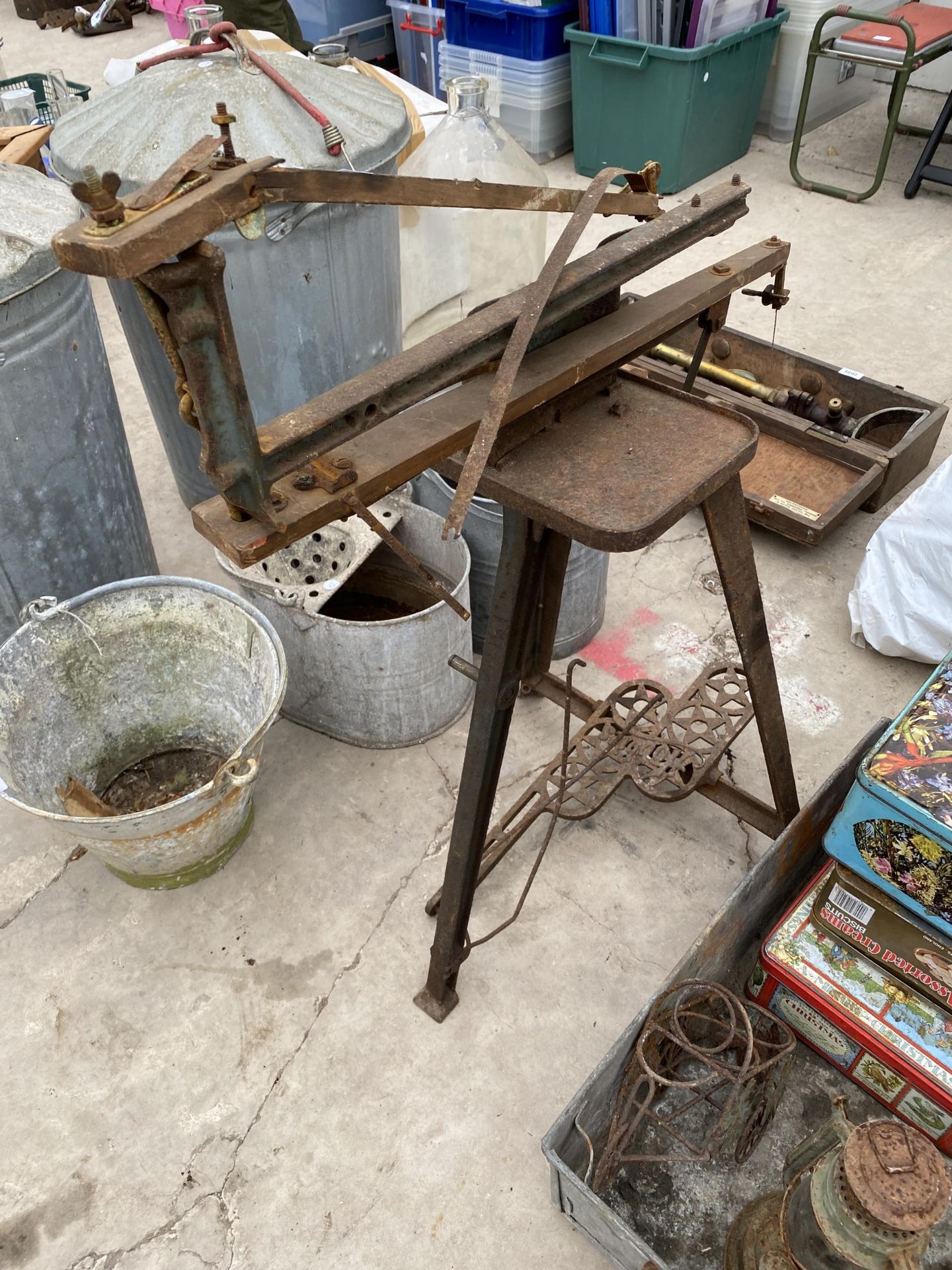 A VINTAGE TREADLE FRETSAW