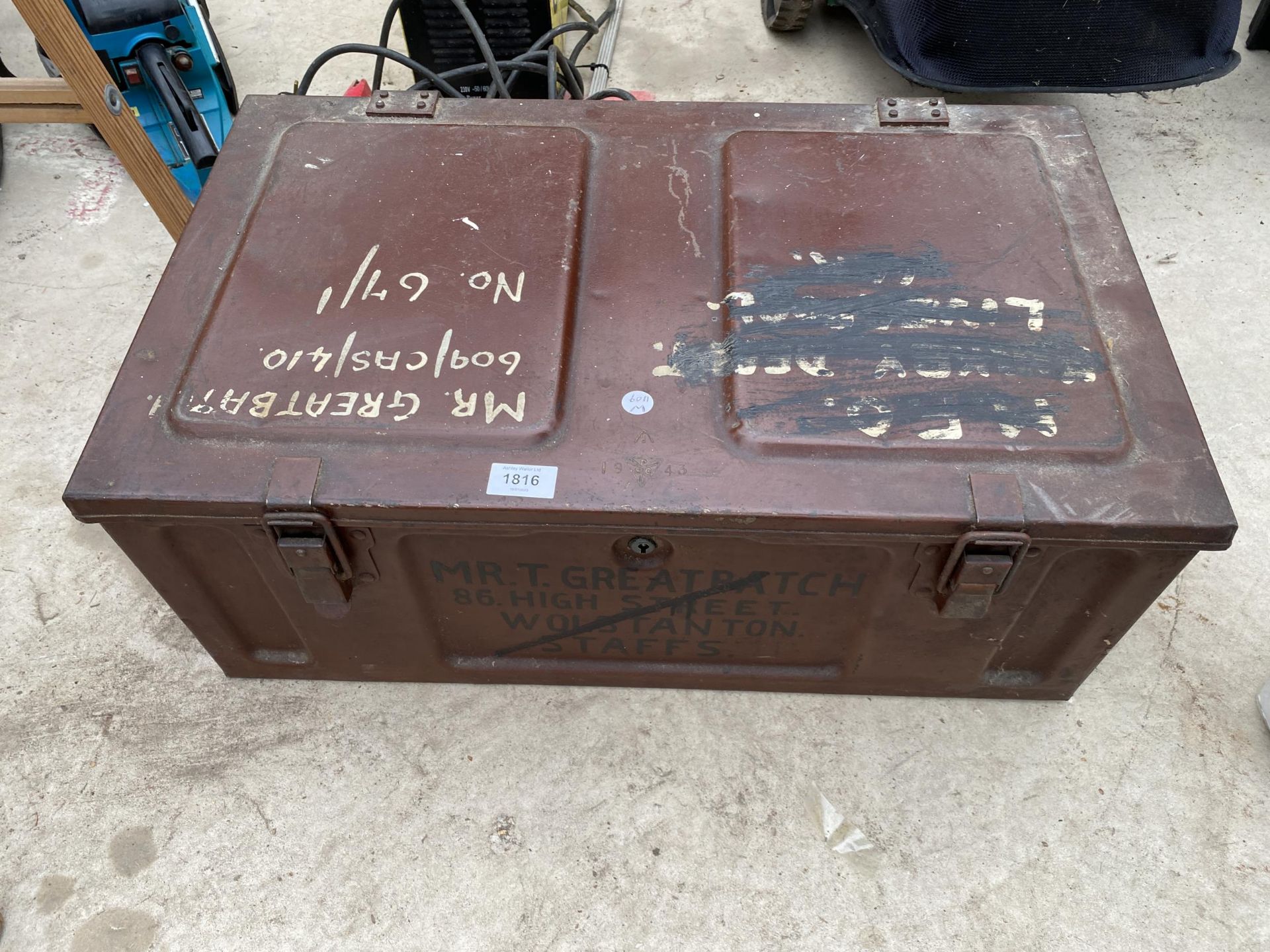 A VINTAGE MILITARY METAL CHEST DATED 1943