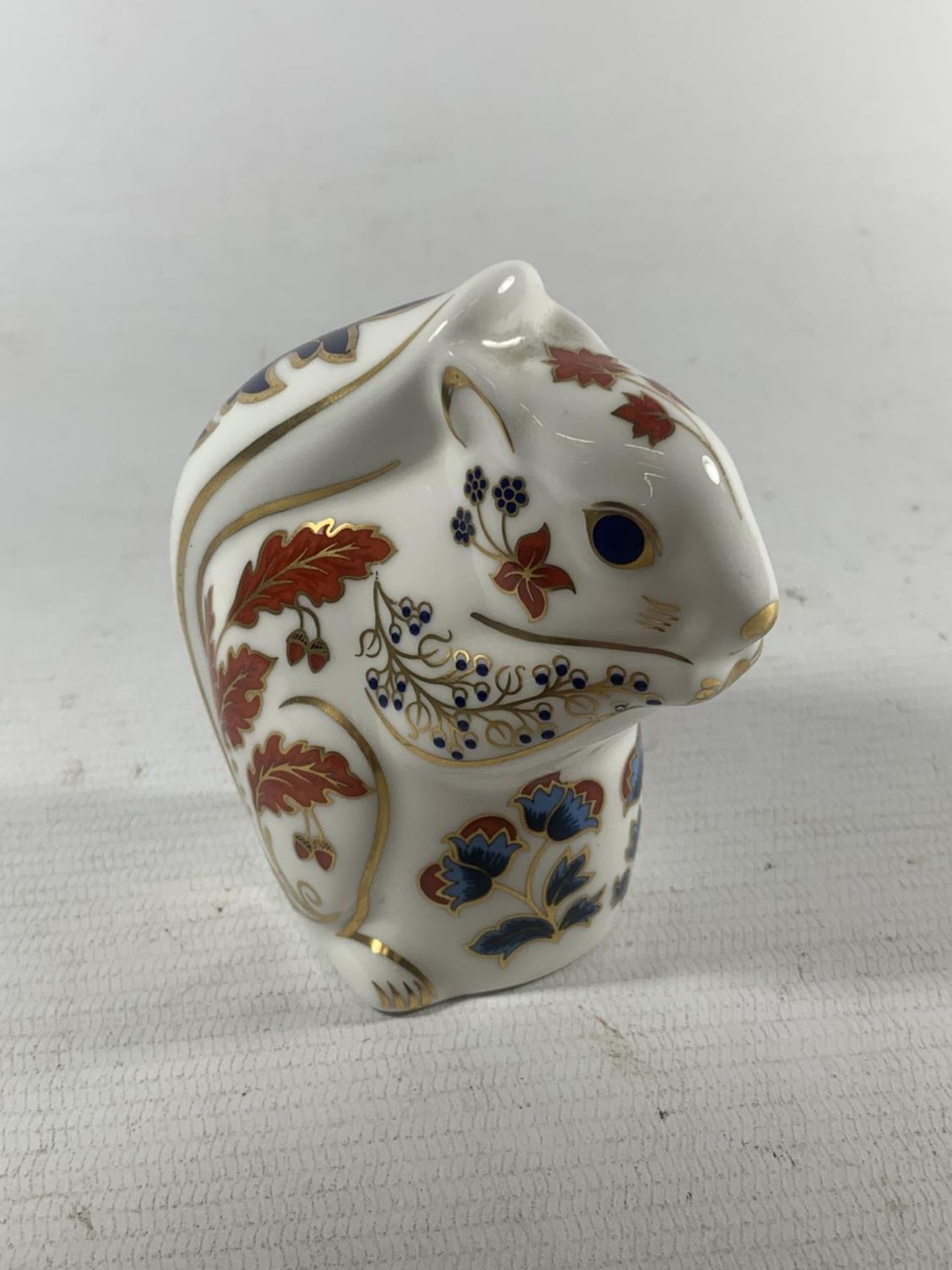 A ROYAL CROWN DERBY SQUIRREL (SECOND) - Image 2 of 4