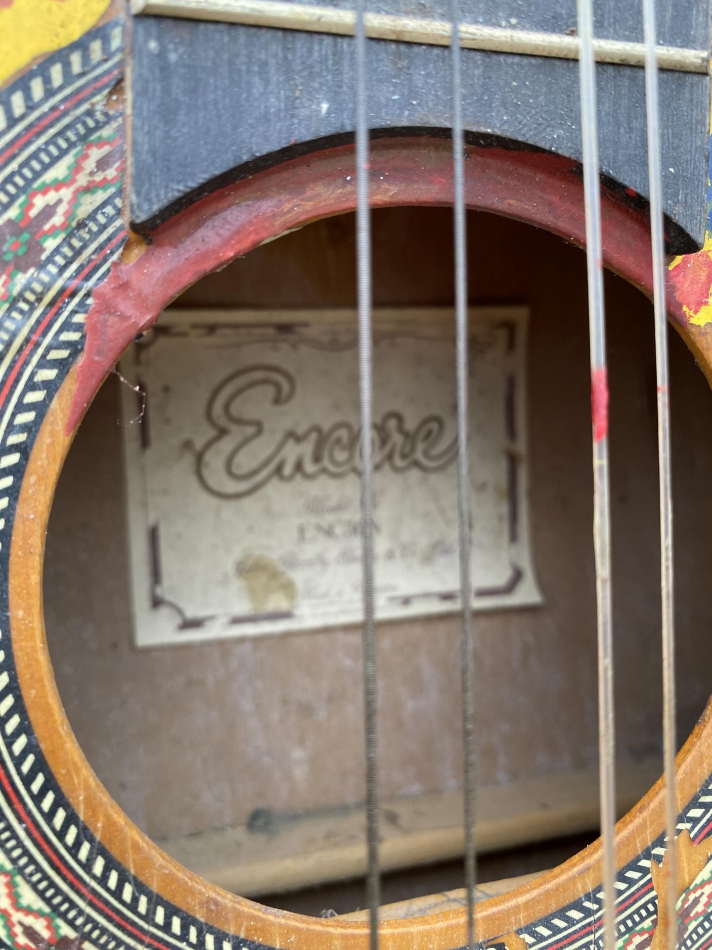 A PAINTED ENCORE ACOUSTIC GUITAR - Image 3 of 3