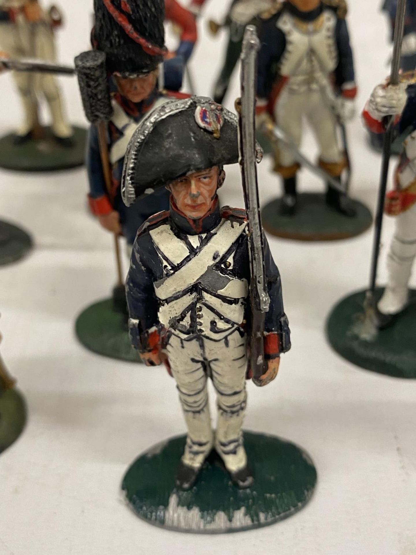 A COLLECTION OF DEL PRADO FRENCH ARTILLARY SOLDIERS - Image 3 of 4