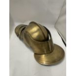 A VINTAGE BRASS EFFECT KNIGHTS HELMET