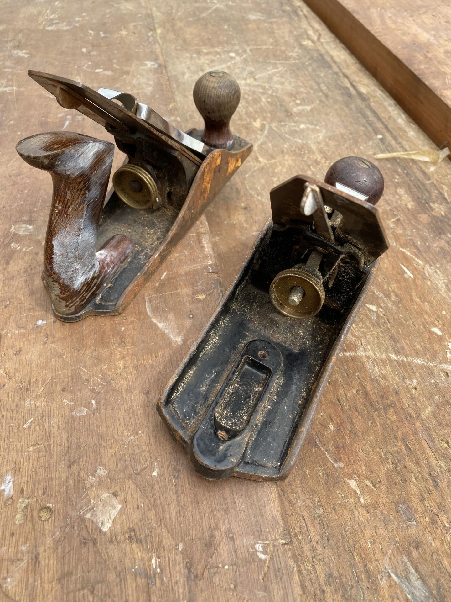 A STANLEY NO.4 WOOD PLANE AND A STANLEY NO.4 1/2 WOOD PLANE - Image 4 of 4
