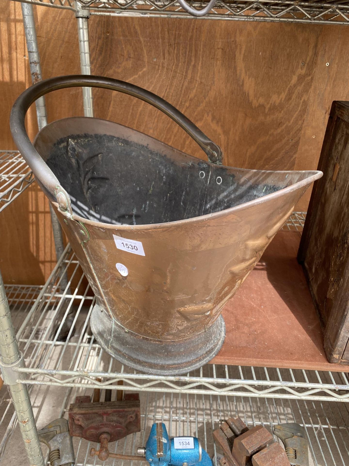 A VINTAGE COPPER COAL BUCKET