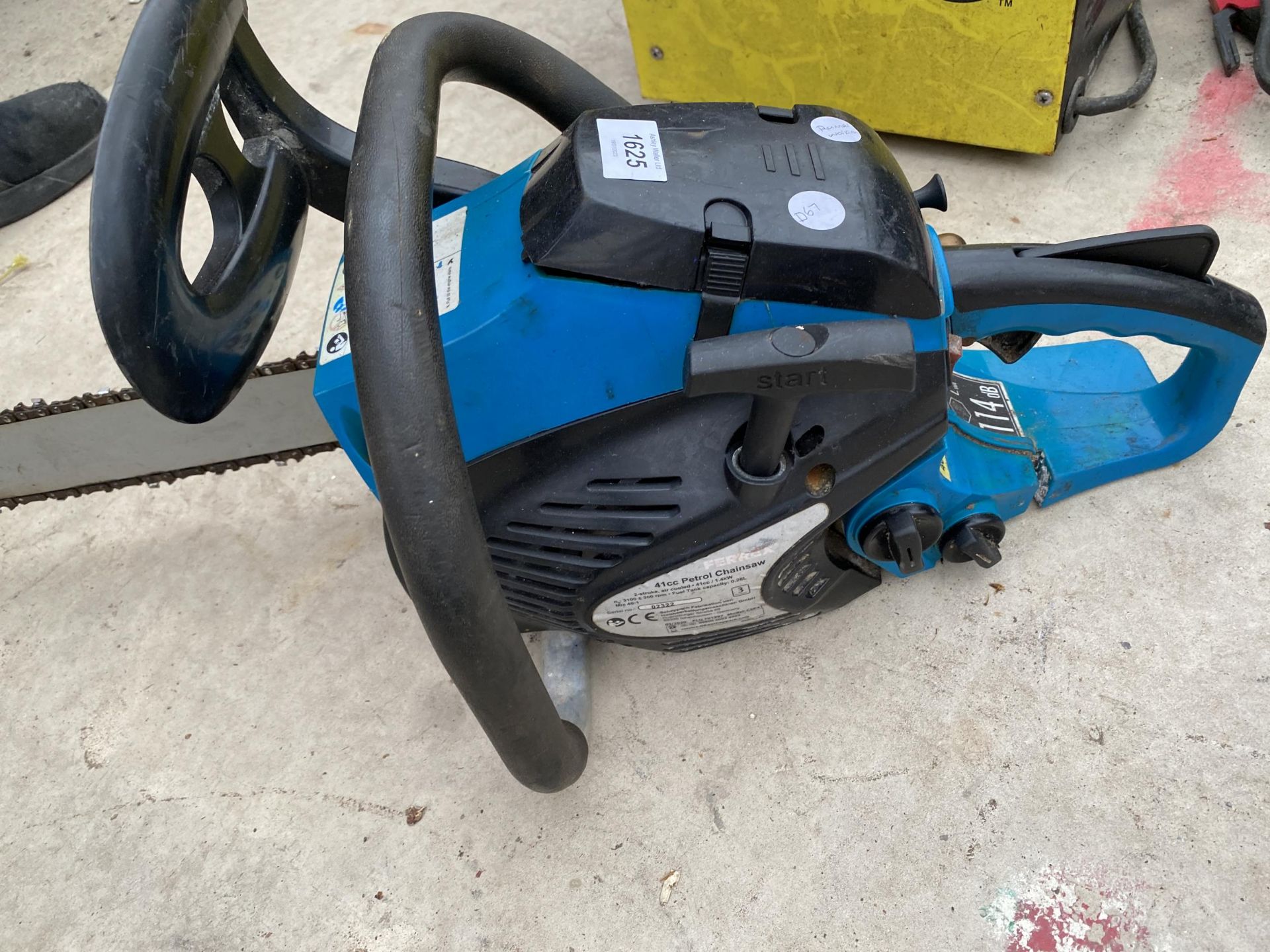 A 41CC PETROL CHAINSAW BELIEVED IN WORKING ORDER BUT NO WARRANTY - Image 2 of 2