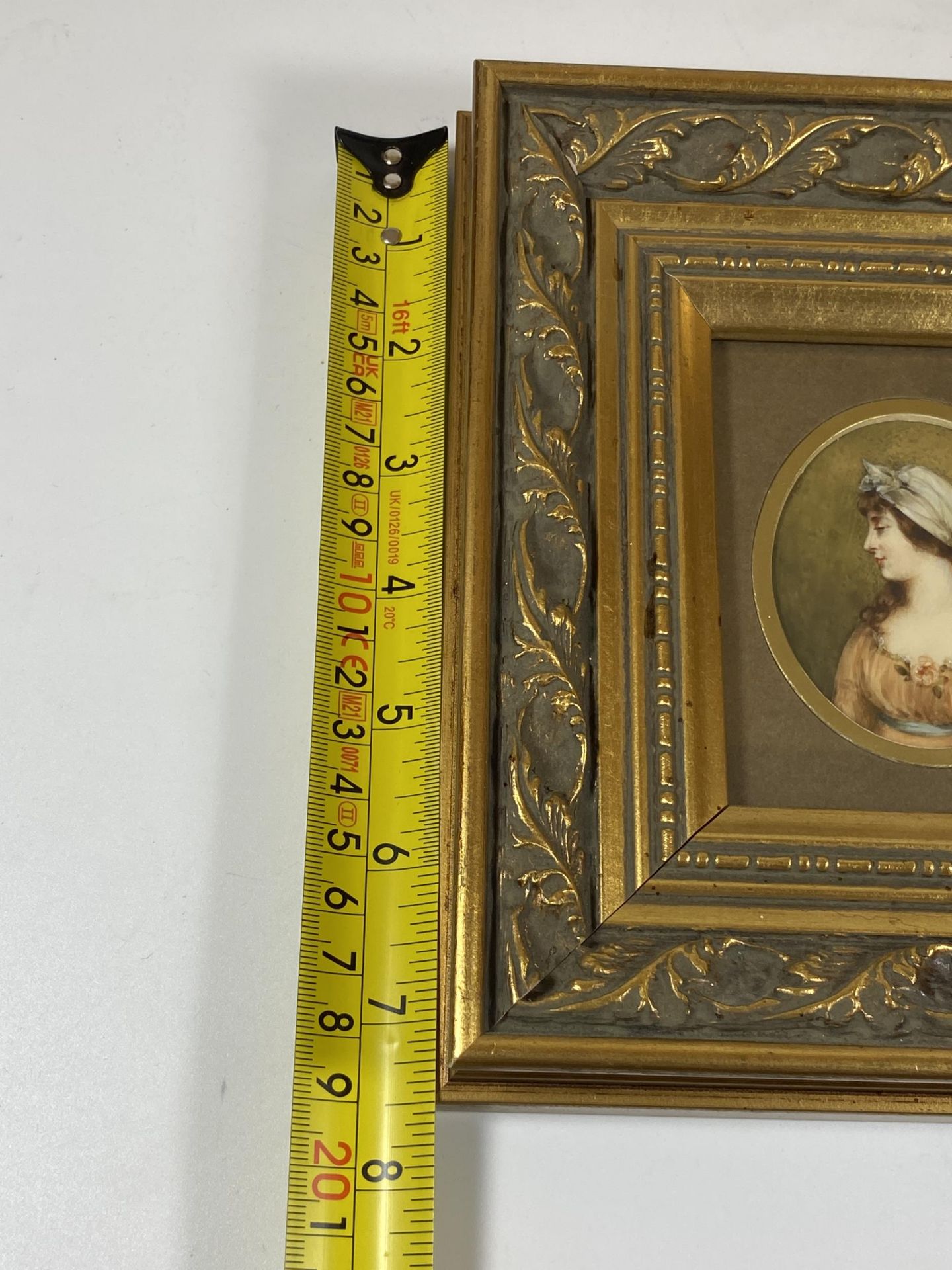 A HAND HIGHLIGHTED PORTRAIT OF A LADY, SIGNED, IN LATER GILT FRAME, 19 X 17CM - Image 7 of 8