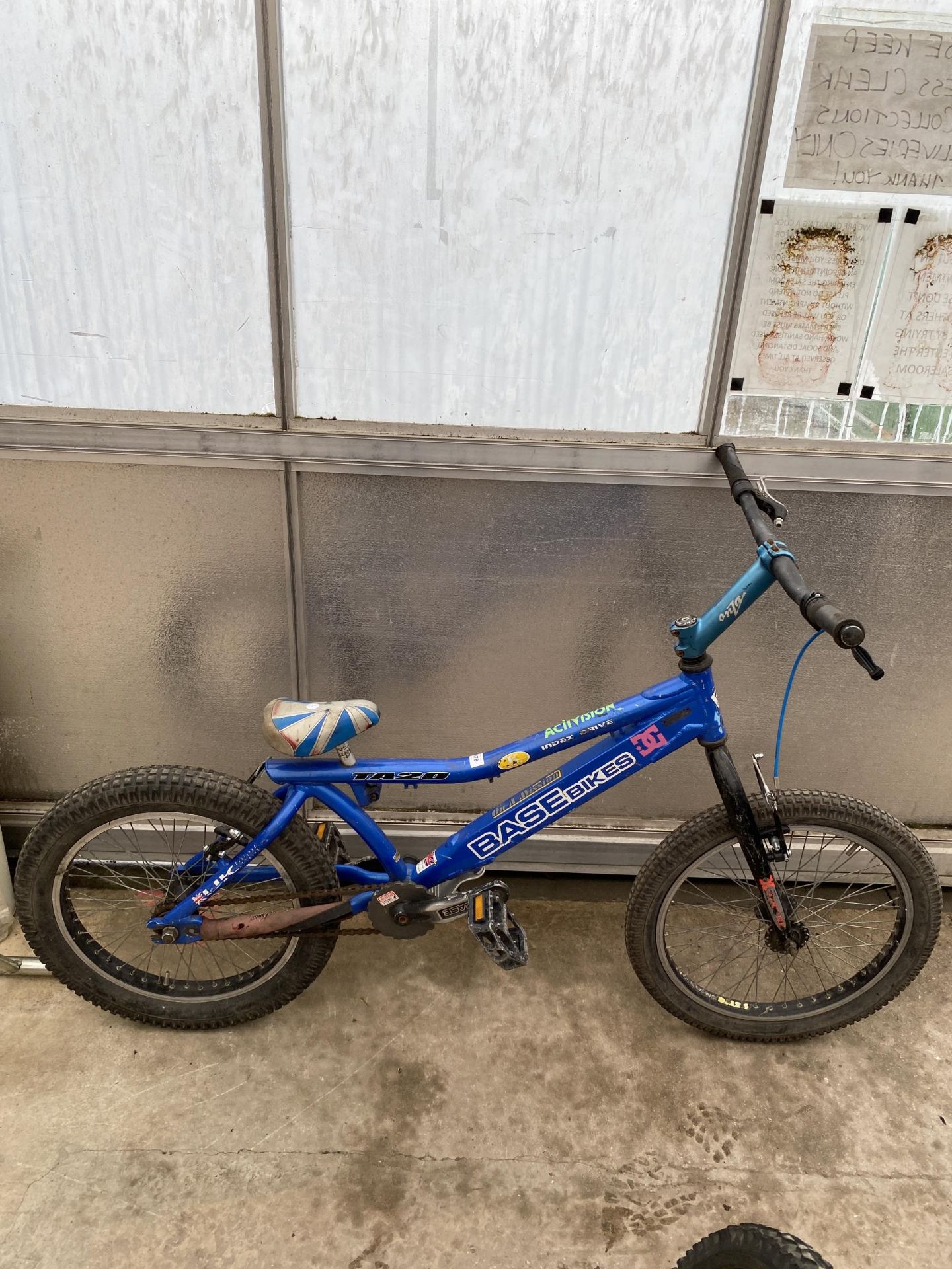 A BASEBIKE TA20 BMX BIKE WITH LARGE TYRES