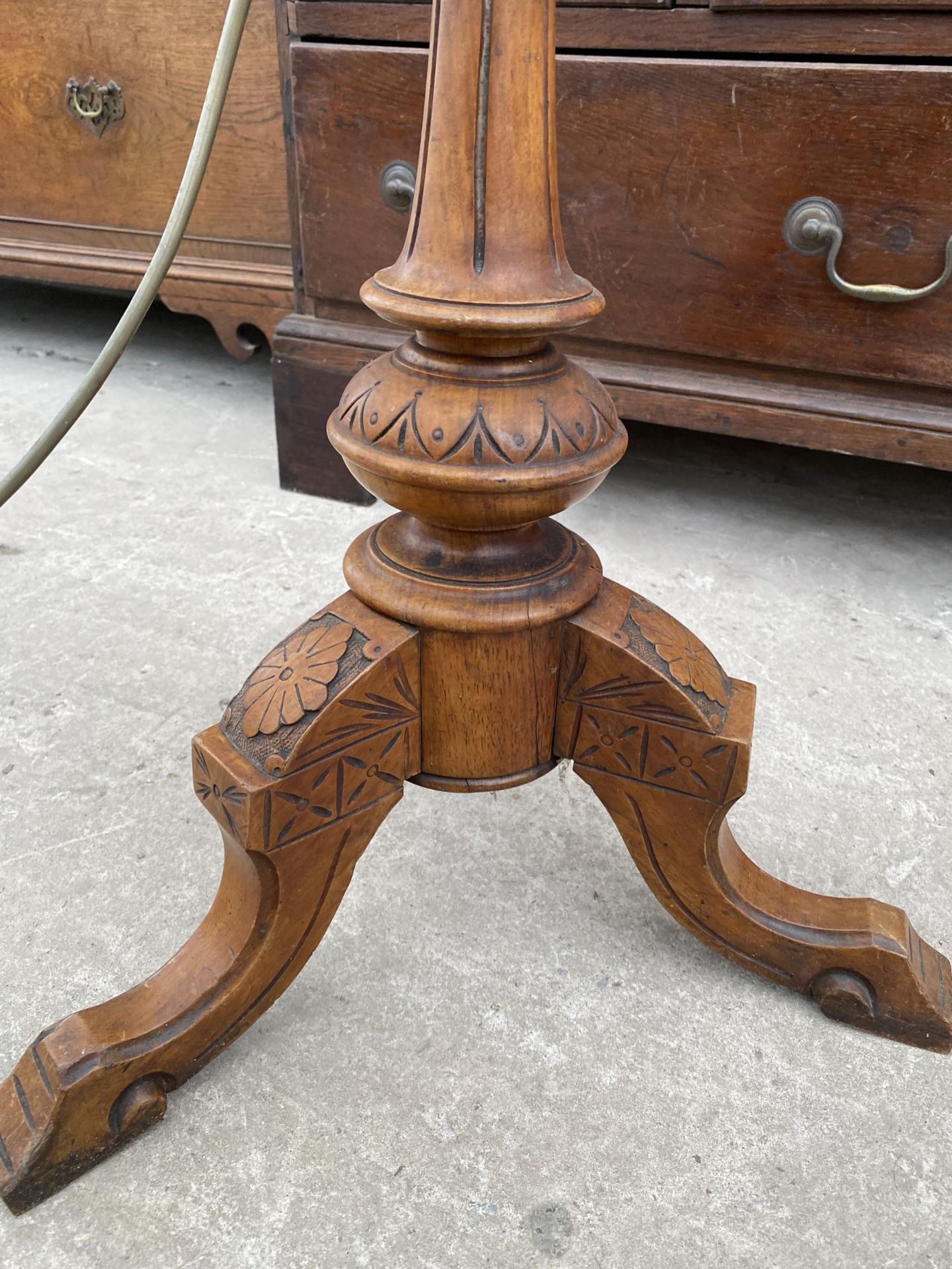 A VICTORIAN WALNUT SAMPLER STAND ON TRIPOD BASE COMPLETE WITH FLEX FOR LIGHT FITTING - Image 3 of 3