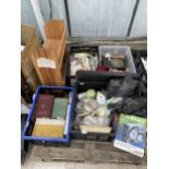 AN ASSORTMENT OF HOUSEHOLD CLEARANCE ITEMS TO INCLUDE BOOKS AND CERAMICS ETC