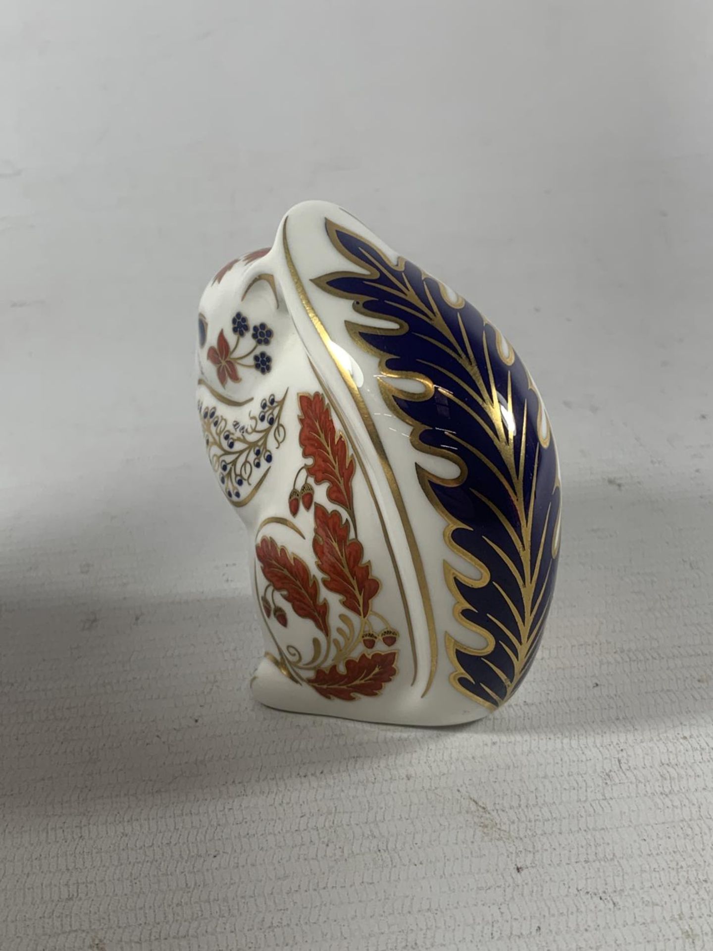 A ROYAL CROWN DERBY SQUIRREL (SECOND) - Image 3 of 4