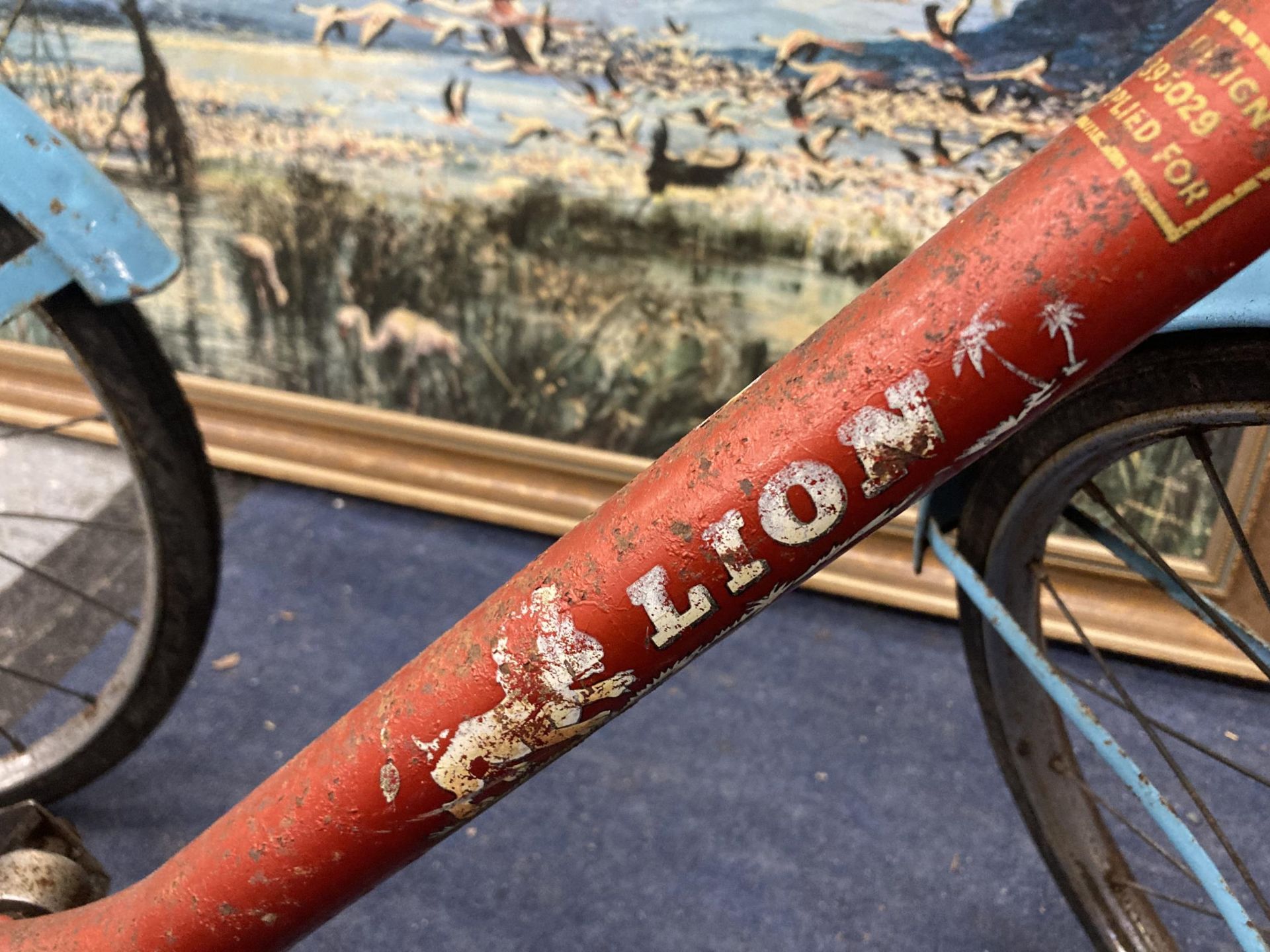 A VINTAGE LION CHILD'S TRICYCLE - Image 4 of 5