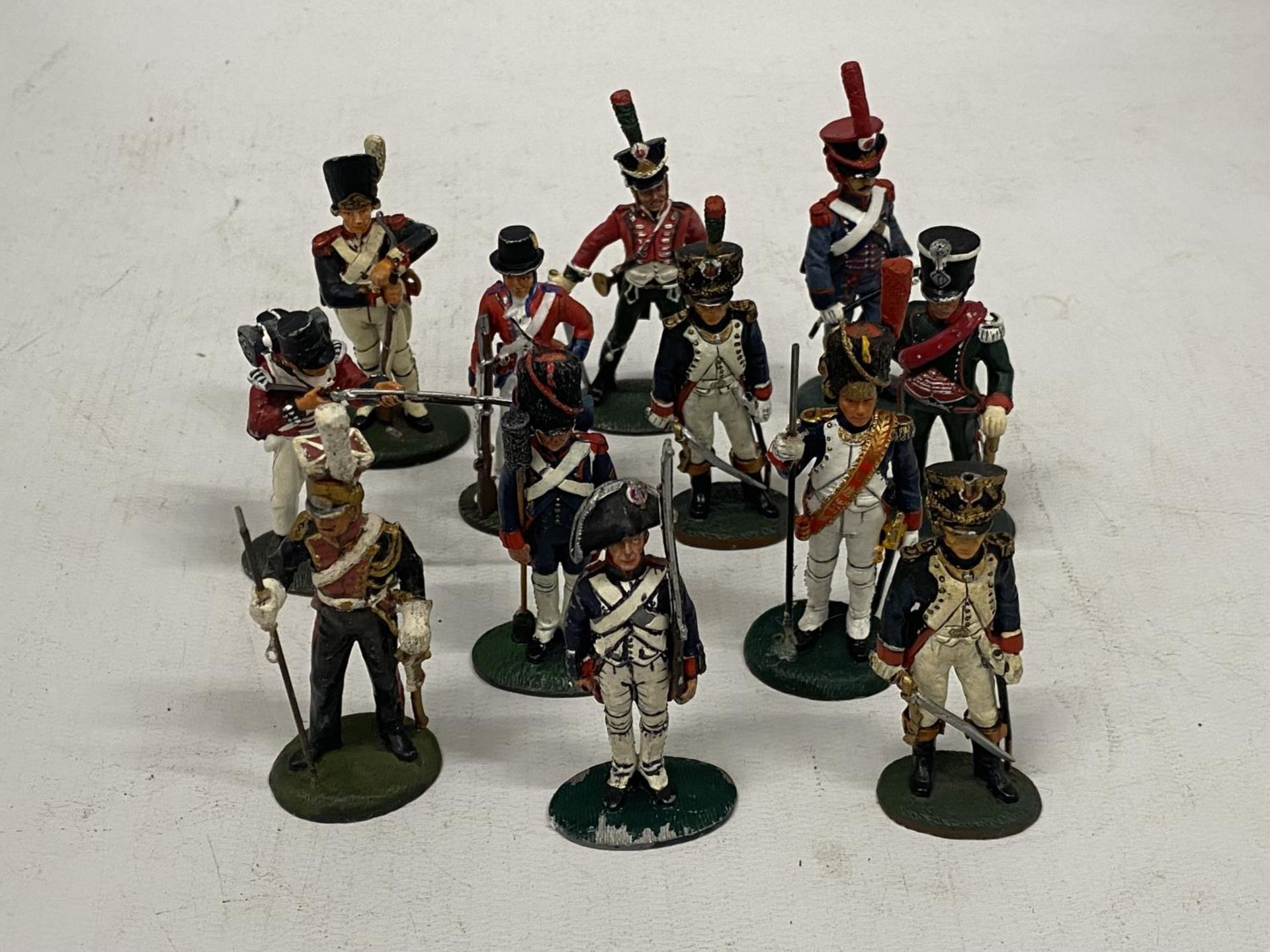 A COLLECTION OF DEL PRADO FRENCH ARTILLARY SOLDIERS