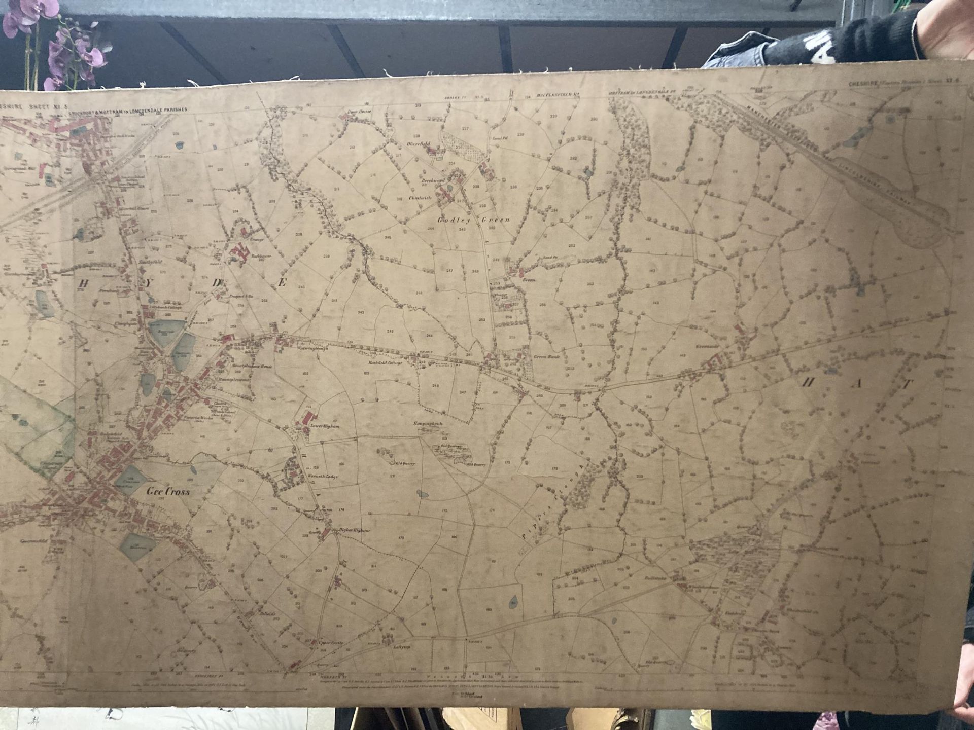 A LARGE OLD MAP OF CHESHIRE EASTERN DIVISION PUBLISHED AT THE ORDNANCE SURVEY OFFICE SOUTHAMPTON - Image 2 of 4