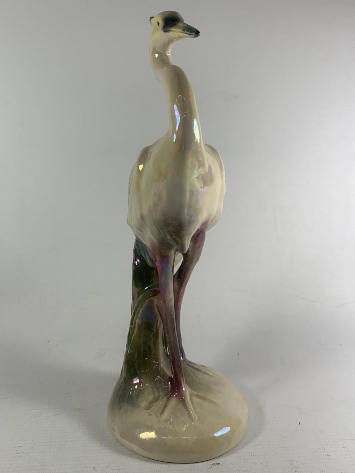 A LUSTRE FIGURE OF A STORK - Image 3 of 4