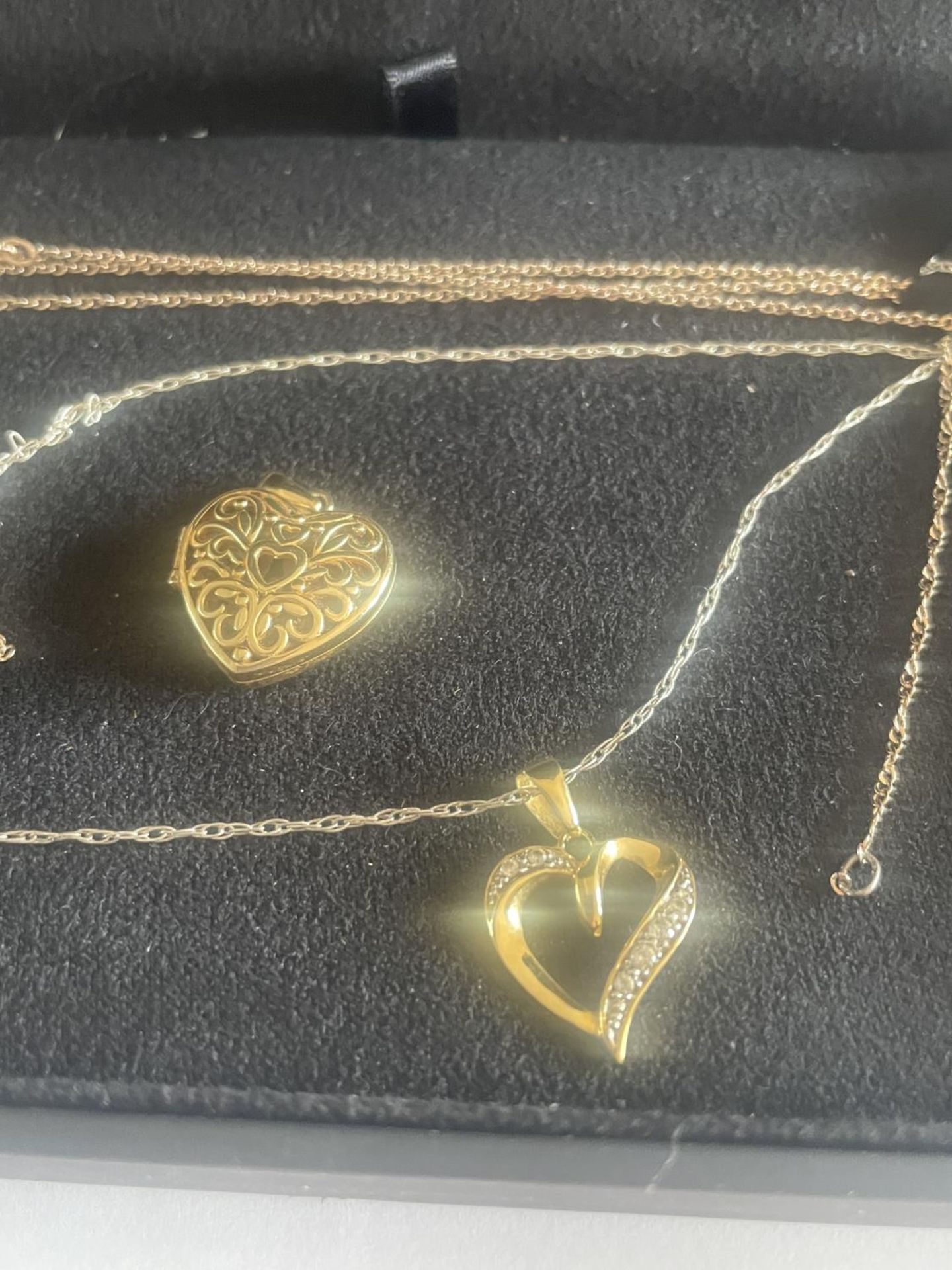 TWO SILVER GILT NECKLACES WITH HEART PENDANTS IN A PRESENTATION BOX - Image 2 of 3