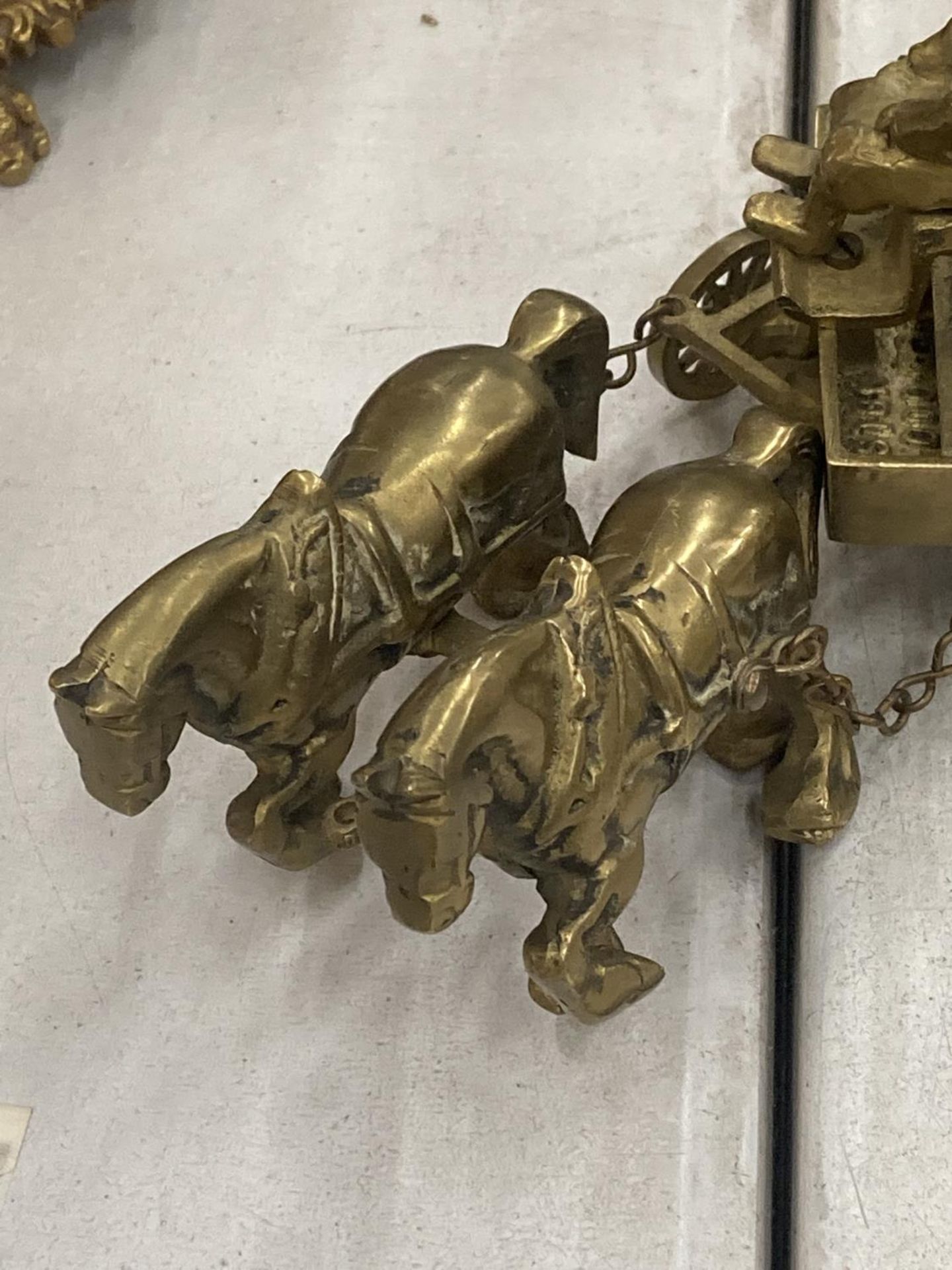 A HEAVY BRASS MODEL OF SHIRE HORSES PULLING A DRAY - Image 2 of 4