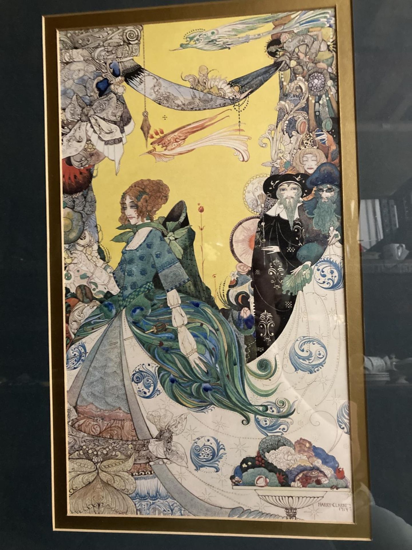 A FRAMED PRINT OF QUEEN MAB BY HARRY CLARKE - Image 2 of 5