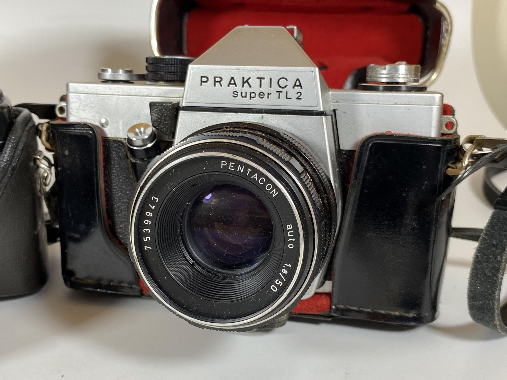 TWO VINTAGE CASED PRAKTICA CAMERAS - PRAKTICA BMS ELECTRONIC FITTED WITH CARL ZEISS JENA DDR 50MM, - Image 3 of 3