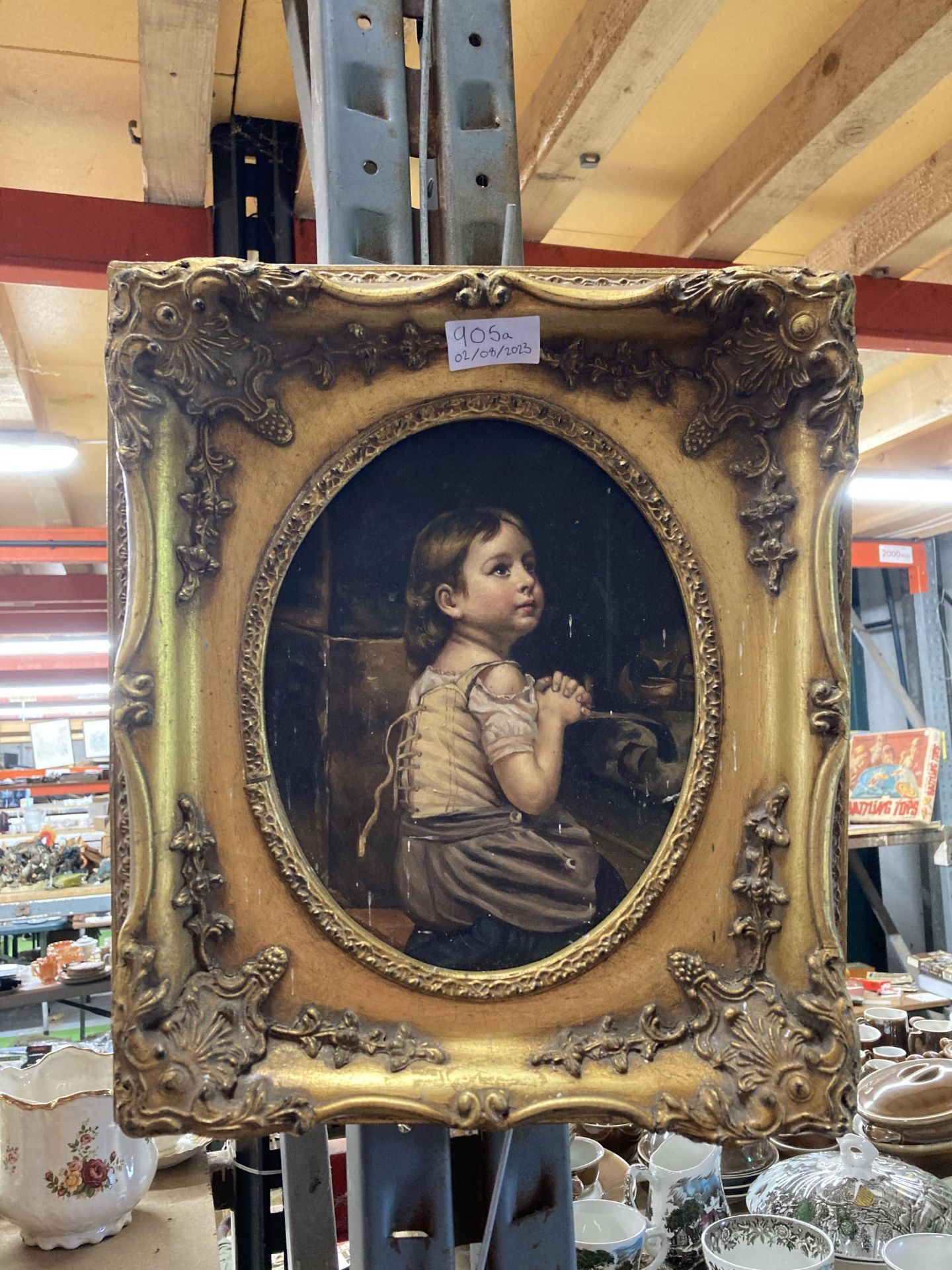 AN ORNATE GILT FRAMED PRINT OF GIRL