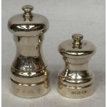 A PAIR OF MODERN HALLMARKED SILVER CONDIMENT ITEMS, PEPPER GRINDER ETC