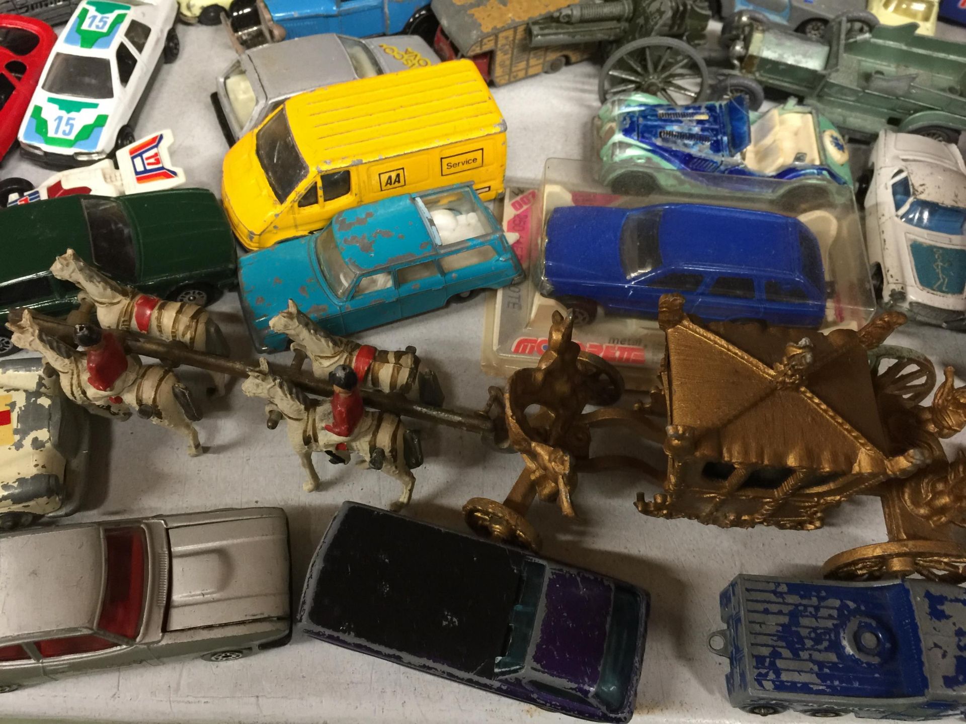 A LARGE GROUP OF TOYS, DIECAST VEHICLES, EDDIE STOBART BOXED TRUCK ETC - Image 5 of 5