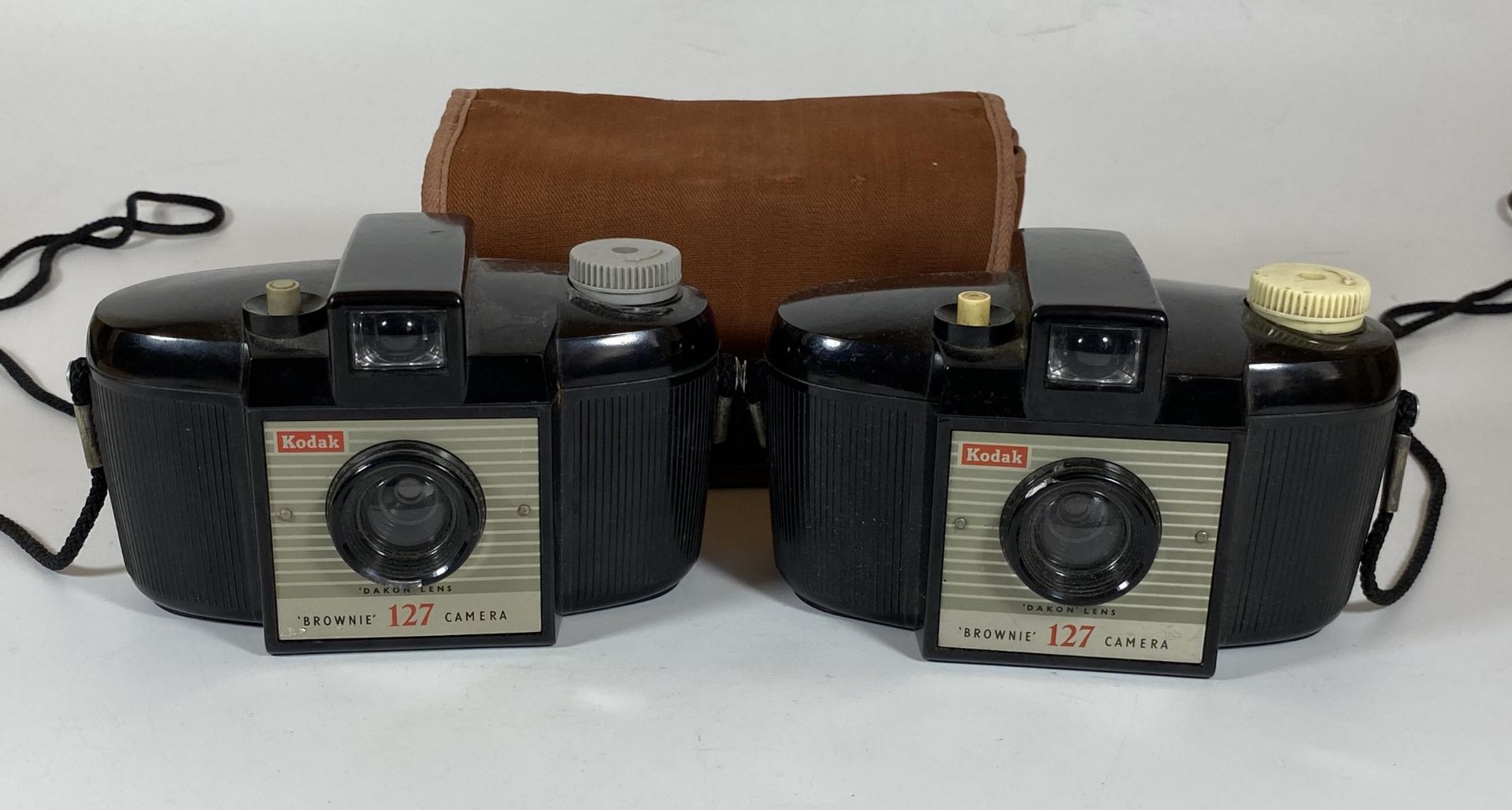 TWO VINTAGE KODAK BROWNIE 127 CAMERAS, ONE WITH CASE