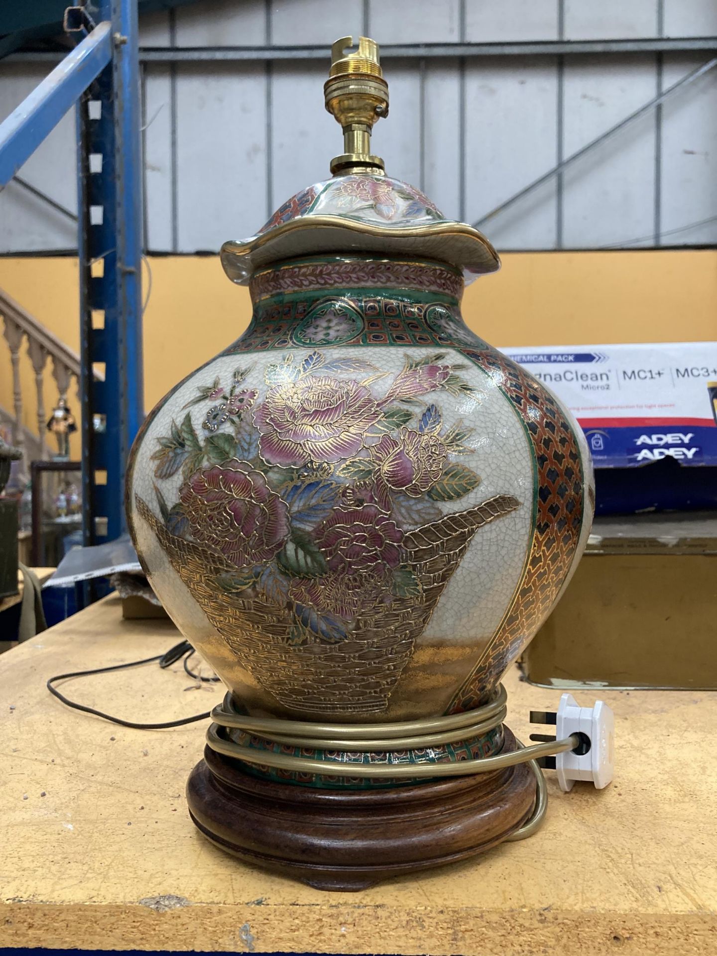 A JAPANESE SATSUMA STYLE TABLE LAMP ON WOODEN BASE