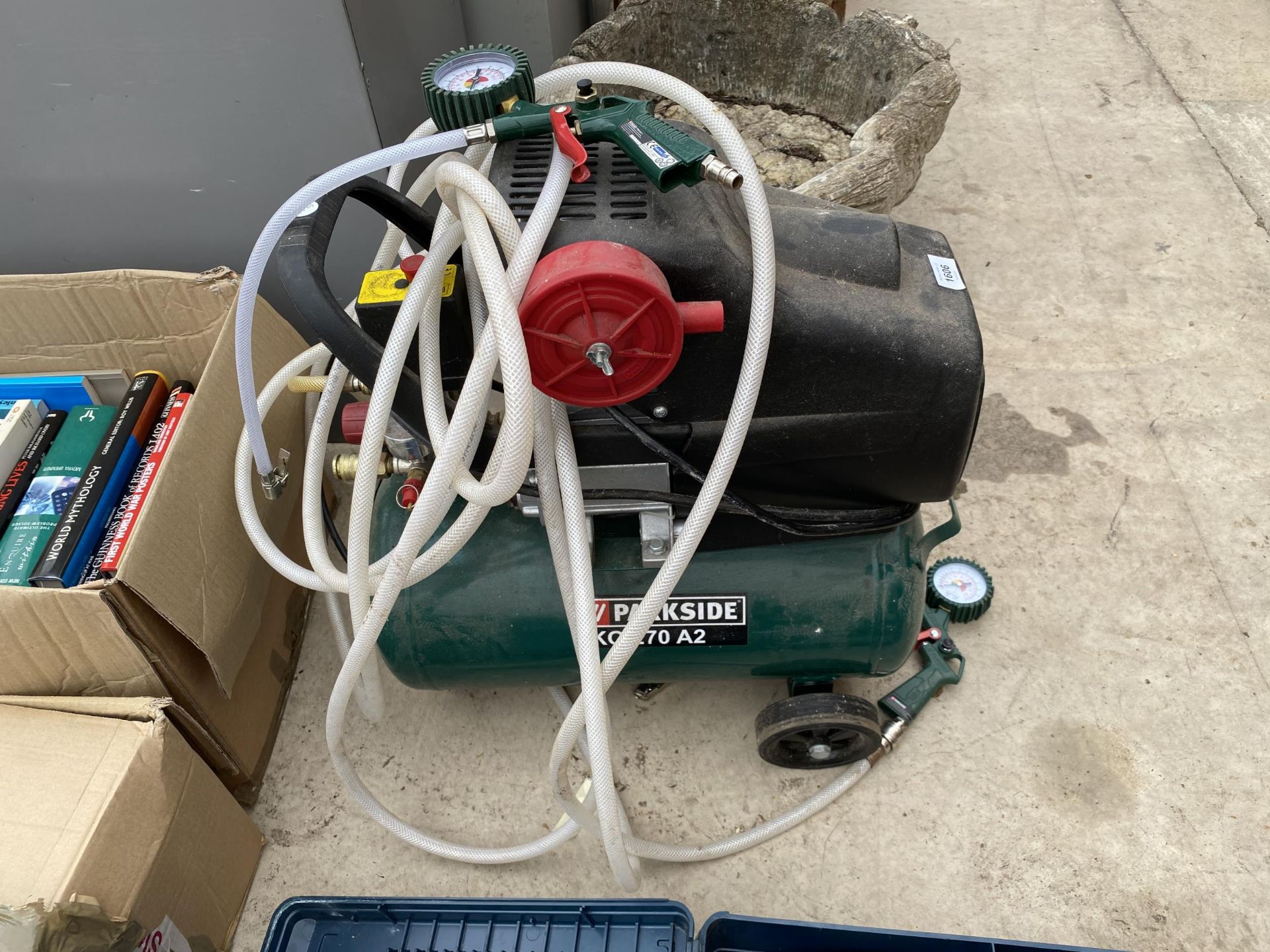 A PARKSIDE PKO270A2 AIR COMPRESSOR