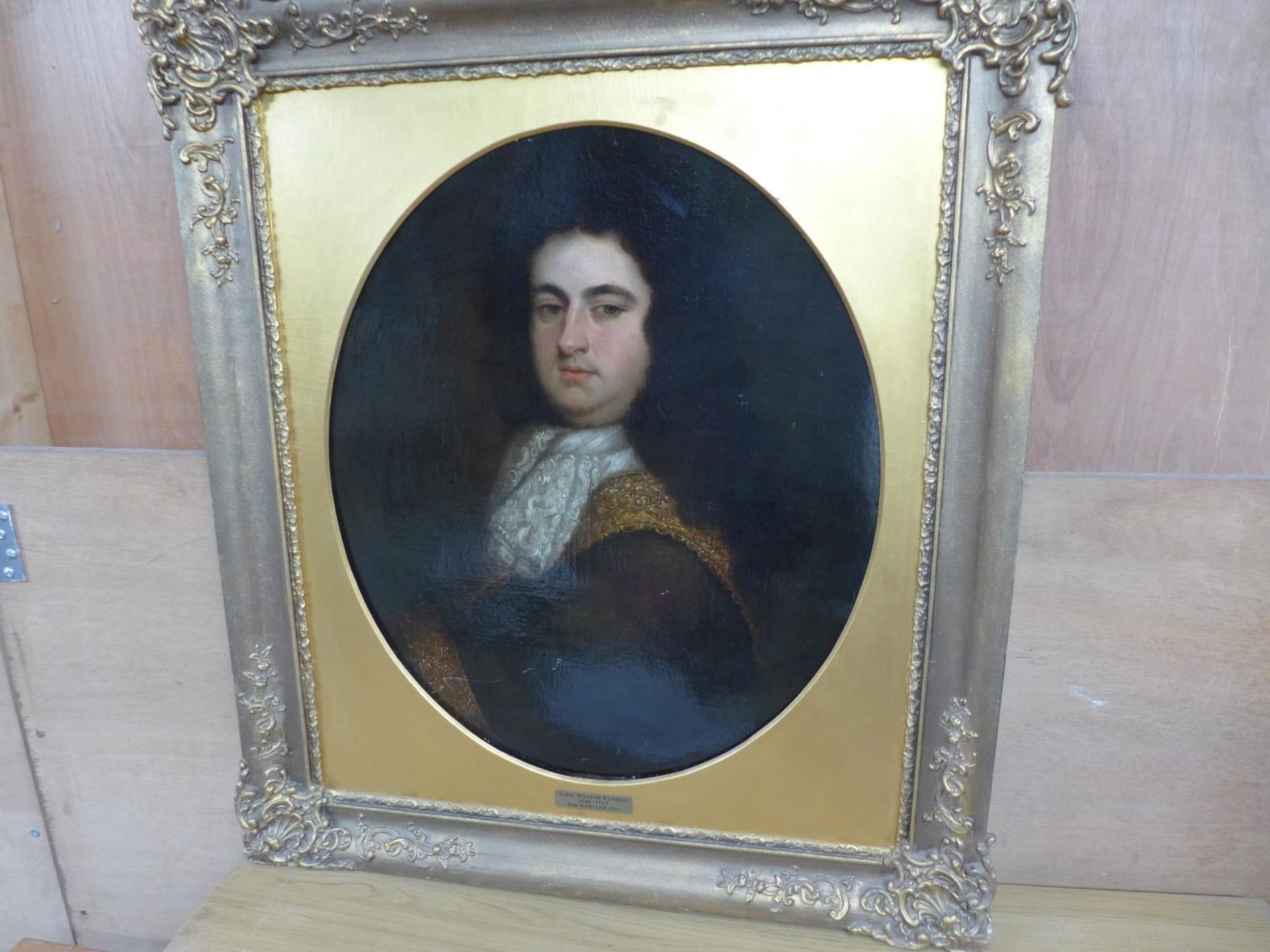 MANNER OF SIR GODFREY KNELLER (1646-1723) PORTRAIT OF LORD WILLIAM RUSSEL (1648-1723) OVAL OIL ON