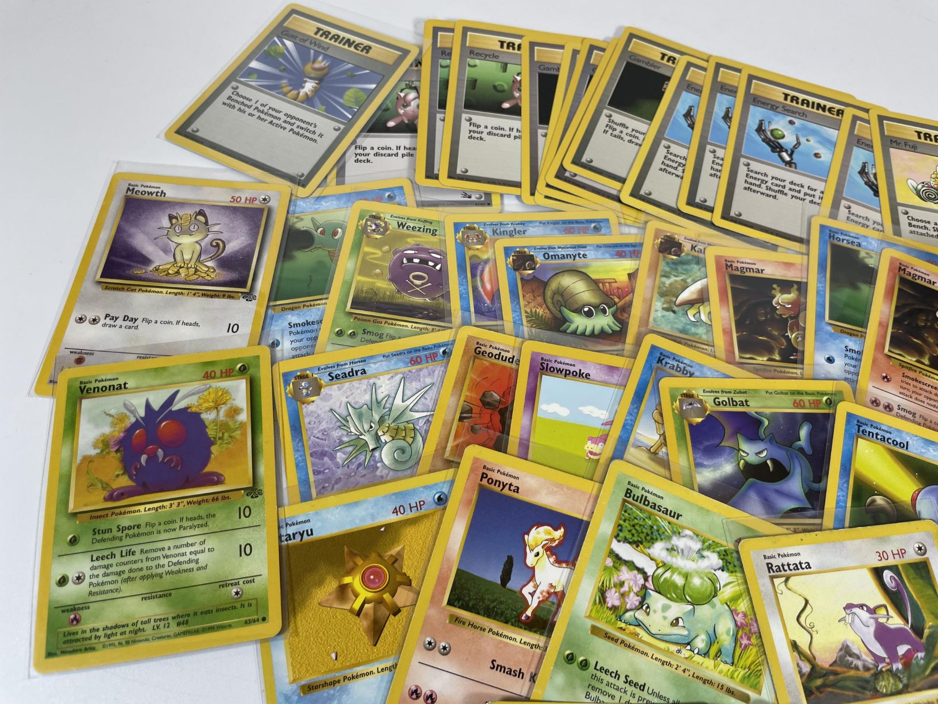 A COLLECTION OF 1999 WOTC POKEMON TRADING CARDS, GYM HEROES HOLOS, SHADOWLESS, BASE SET, JUNGLE, - Image 4 of 5