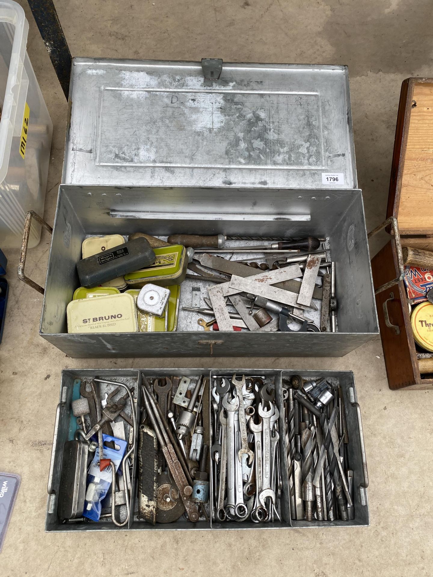 A METAL TOOL CHEST WITH AN ASSORTMENT OF TOOLS TO INCLUDE SPANNERS AND FILES ETC