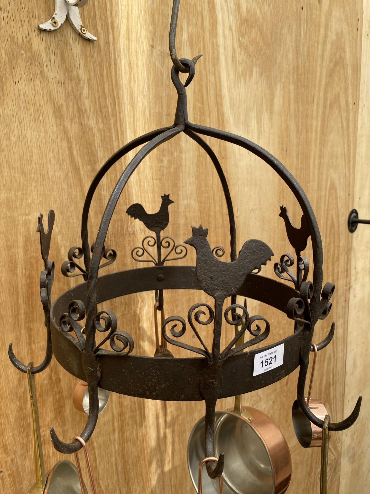 A VINTAGE BLACKSMITH MADE WROUGHT IRON POT HANGER WITH COPPER PANS AND SAUCE POTS (WALL BRACKET - Image 4 of 5