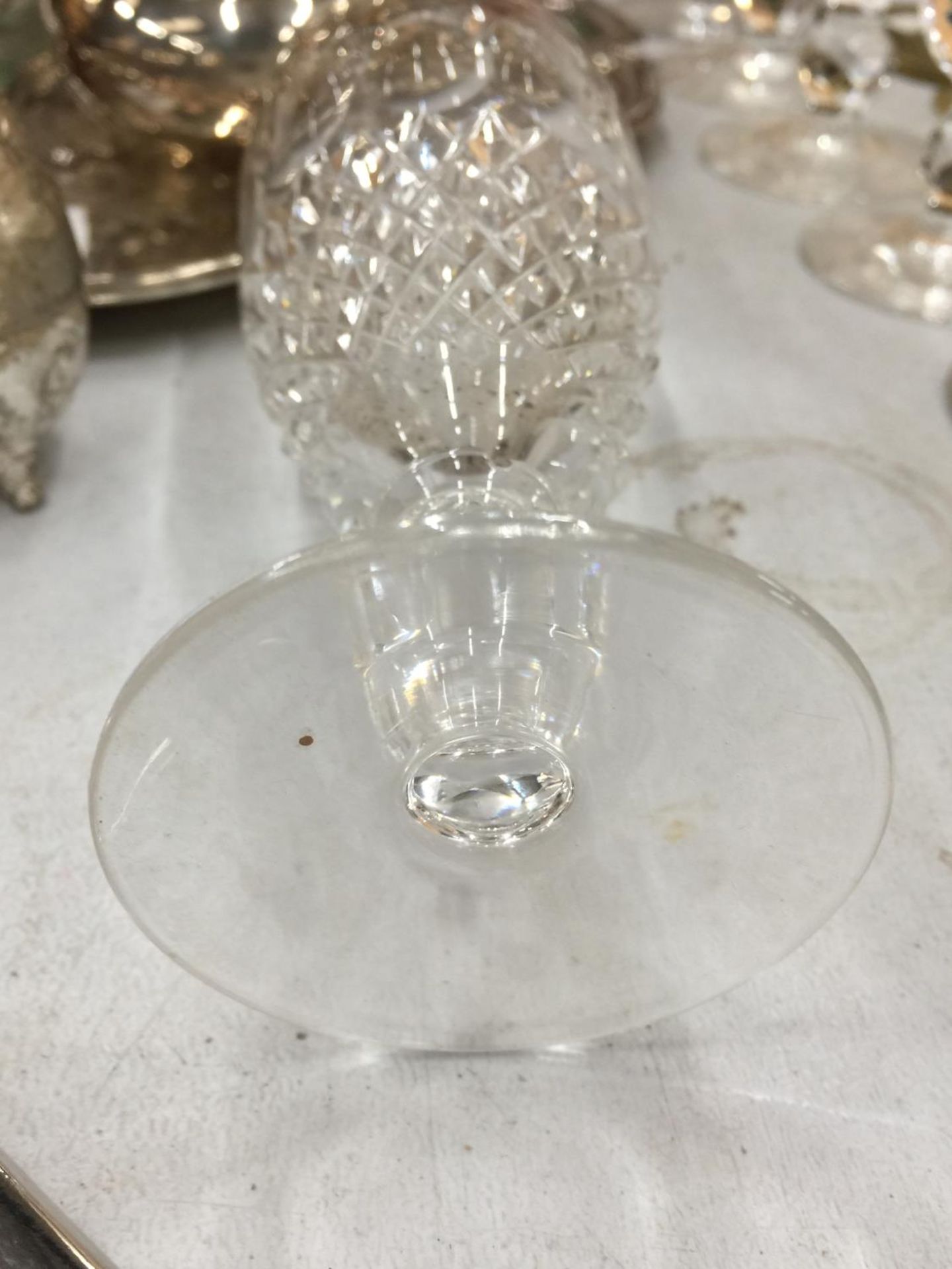 SIX WATERFORD CRYSTAL WINE GLASSES - Bild 3 aus 3