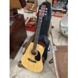 A SAMICK LW-028 GSA ACOUSTIC GUITAR WITH CARRY CASE