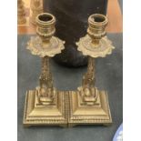 A PAIR OF VINTAGE BRASS DOLPHIN CANDLESTICKS HEIGHT 22CM