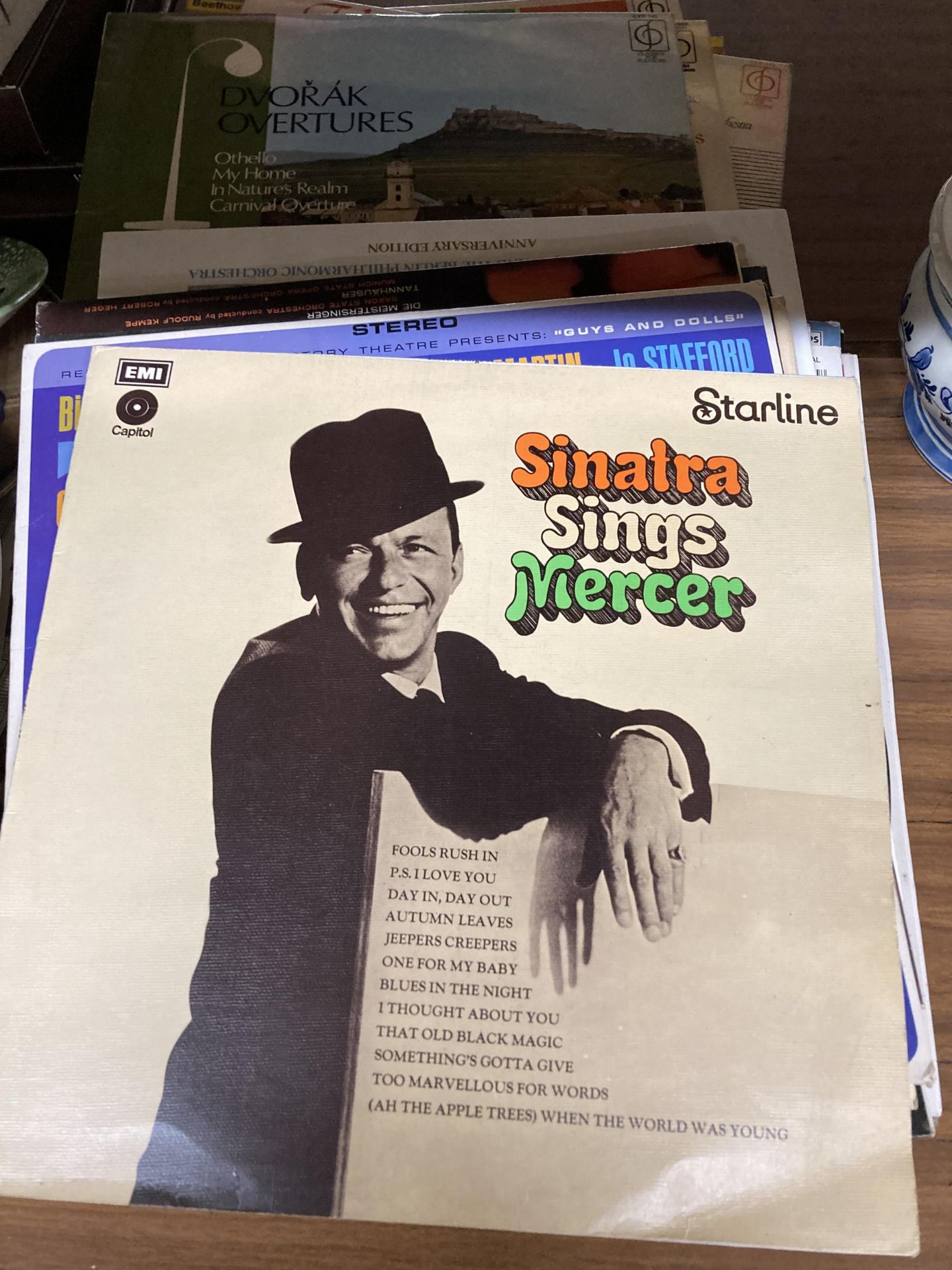 A MIXED LOT OF LP RECORDS CLASSICAL AND EASY LISTENING, FRANK SINATRA ETC - Image 5 of 5