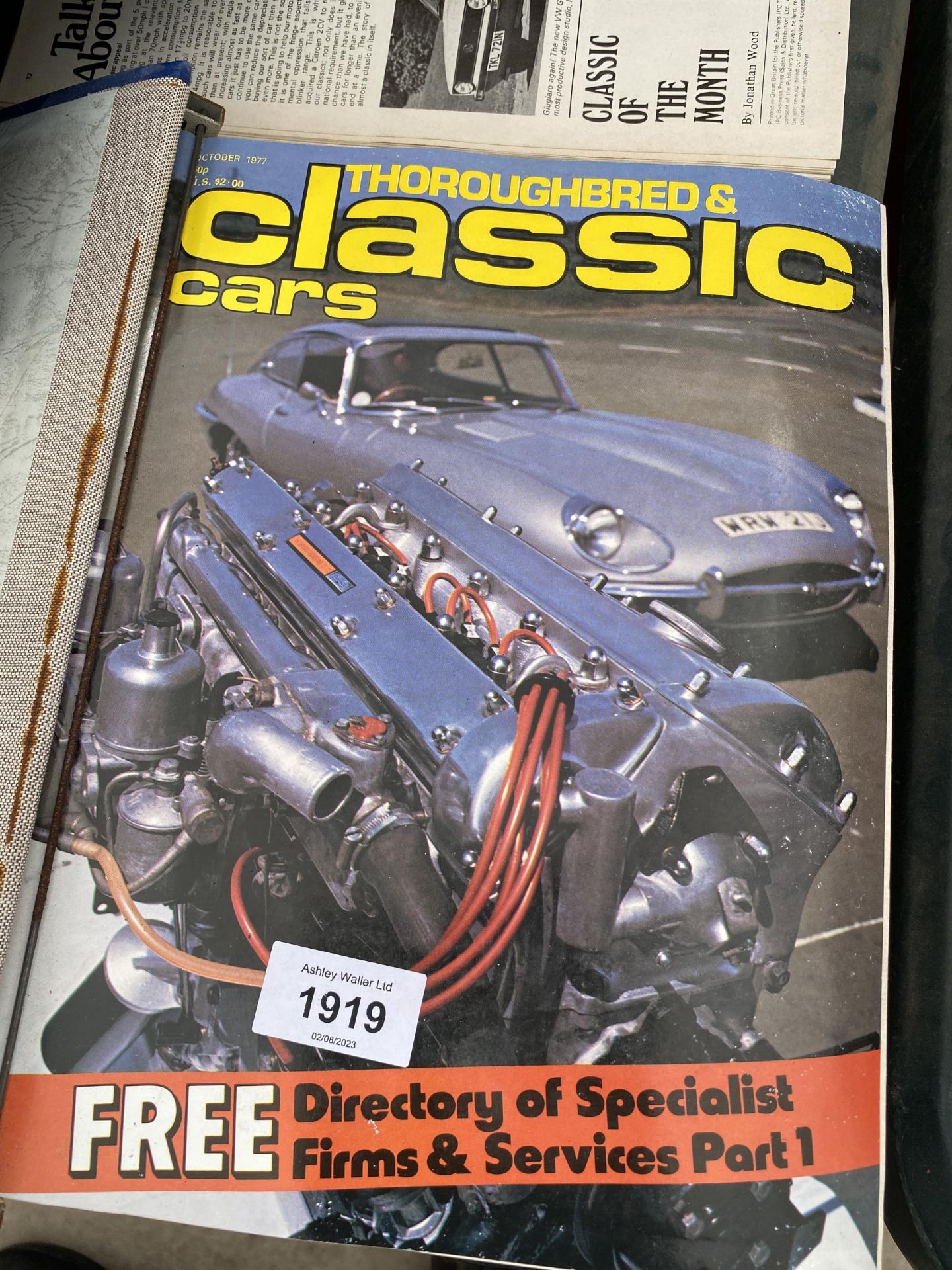 AN ASSORTMENT OF BOOKS ON VINTAGE CARS - Image 2 of 7
