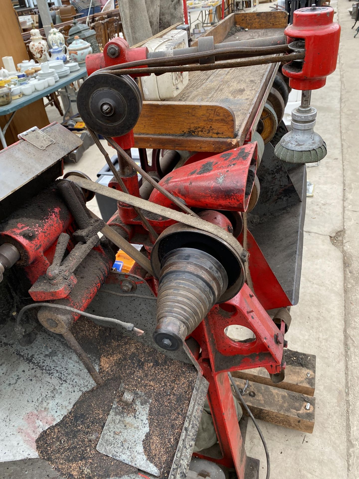 A LARGE INDUSTRIAL SHOE SHINING MACHINE WITH VARIOUS BRUSHES - Image 11 of 11